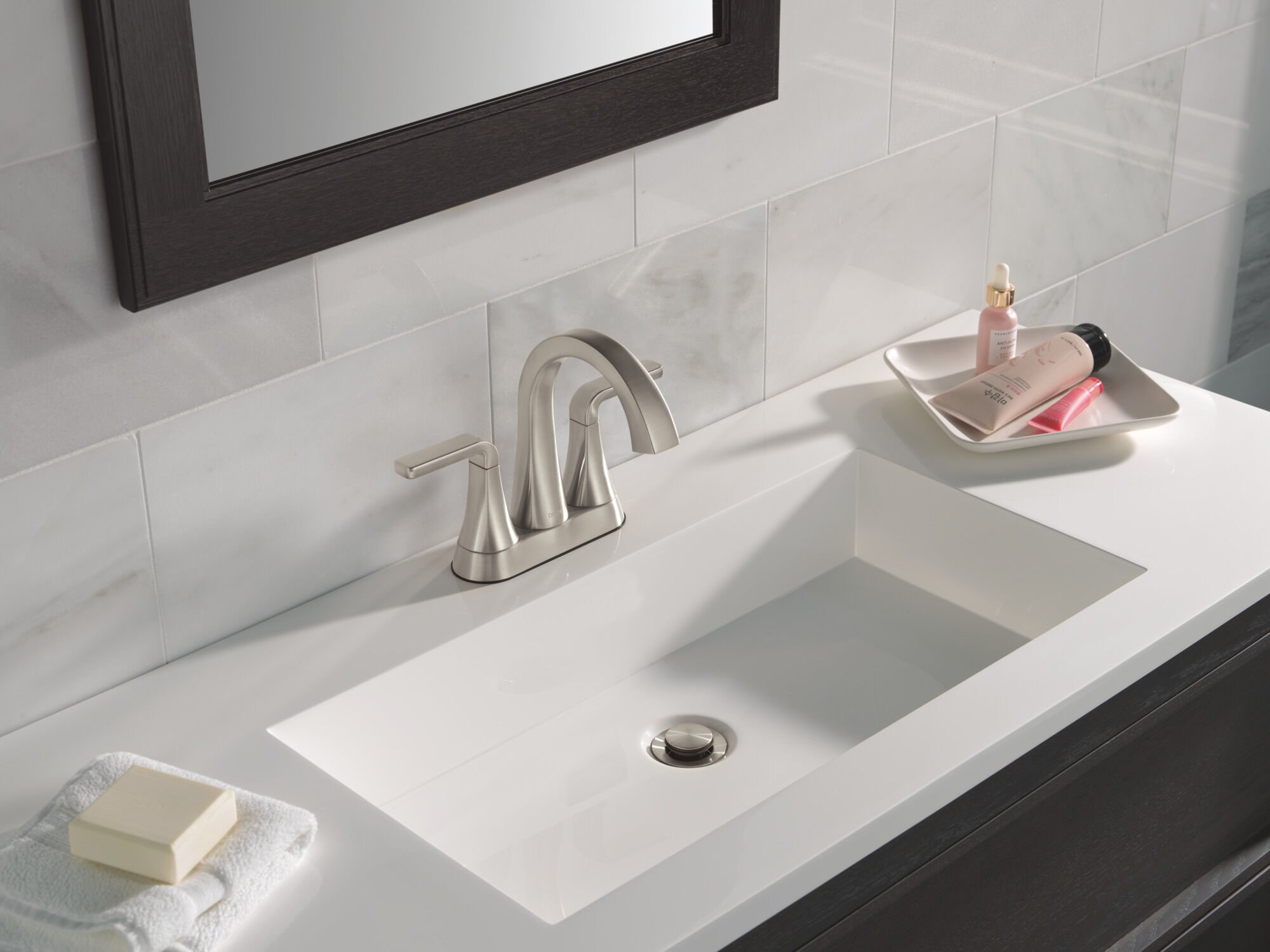 Two Handle Centerset Bathroom Faucet in Stainless 2562LF-SSMPU