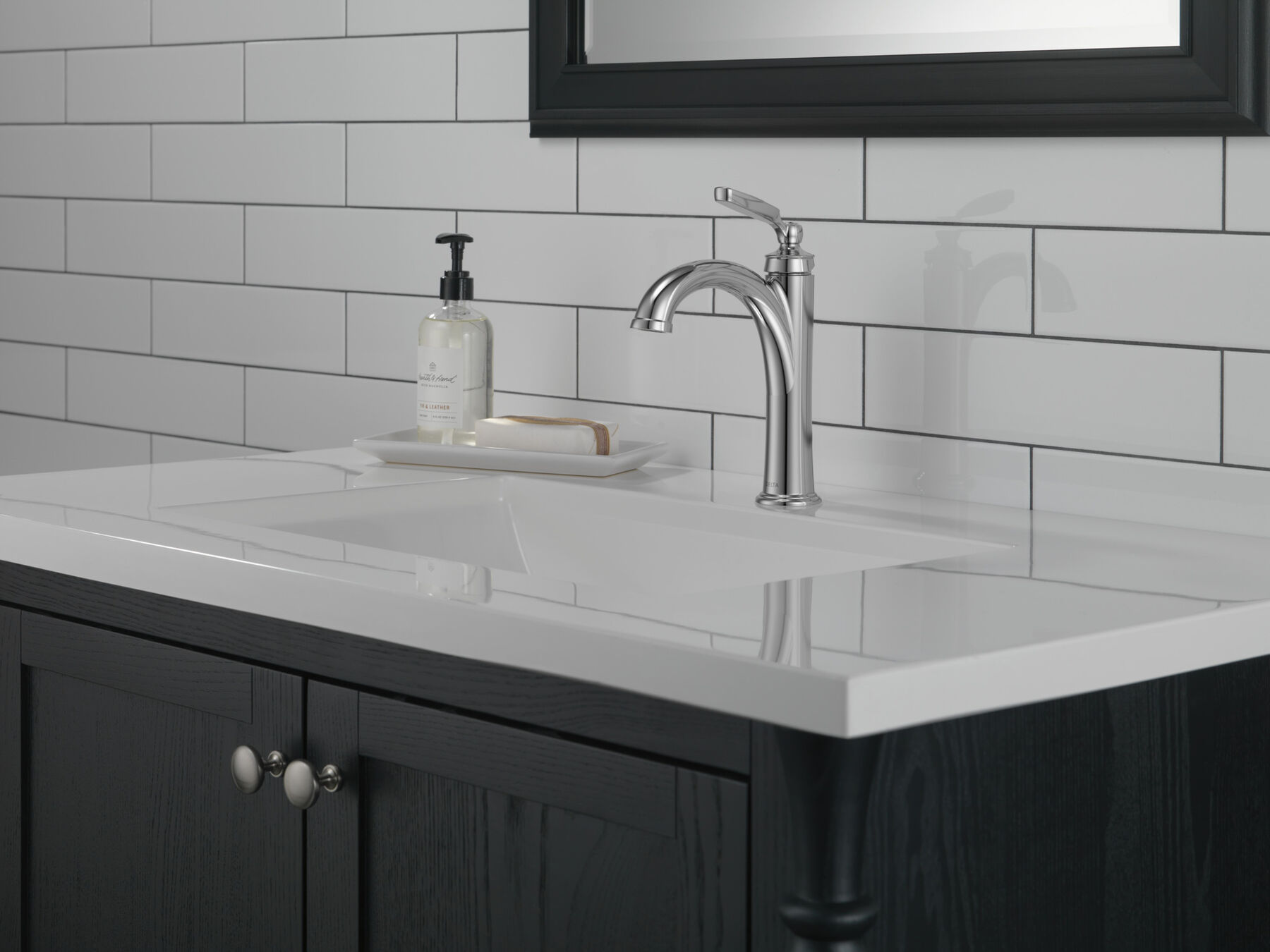 Single Handle Bathroom Faucet in Chrome 532-MPU-DST | Delta Faucet