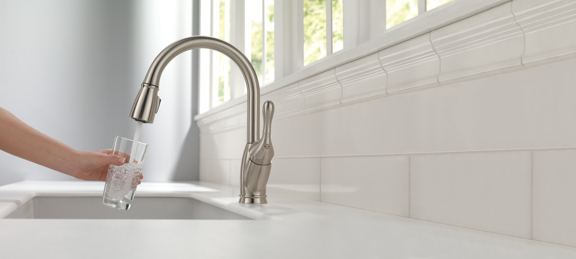 Pull Down Kitchen Faucet with High Flow Filtration System in