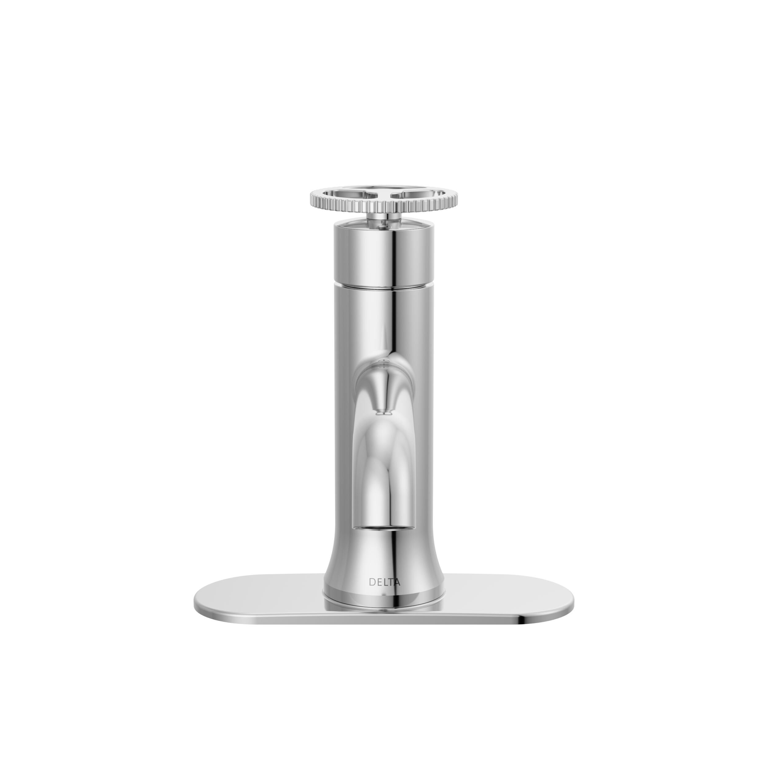 Single Handle Bathroom Faucet in Chrome 558-MPU-DST | Delta Faucet