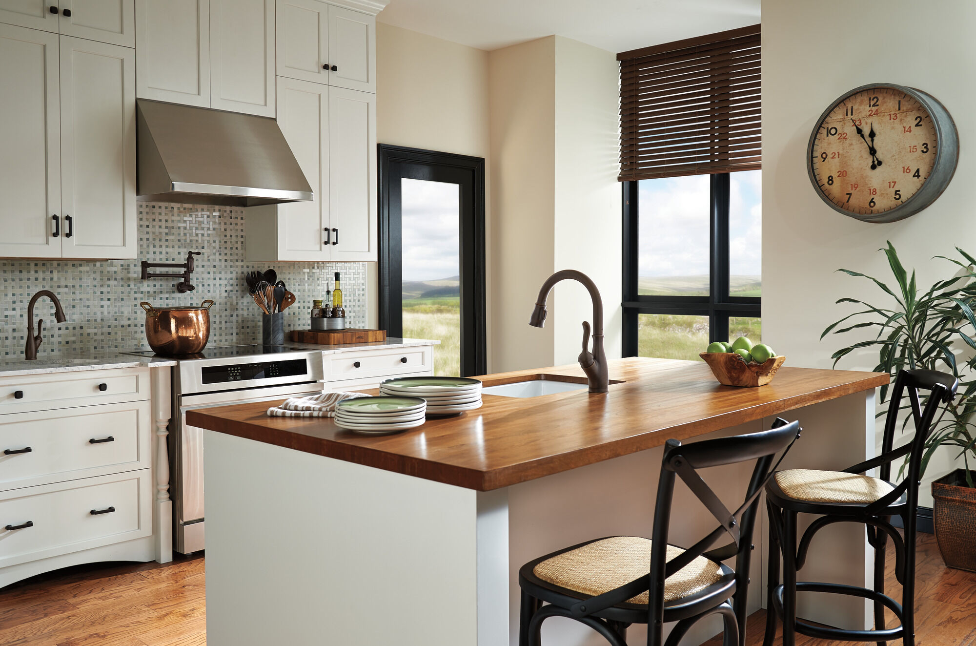 Single Handle Pull-Down Bar / Prep Faucet in Venetian Bronze 9678