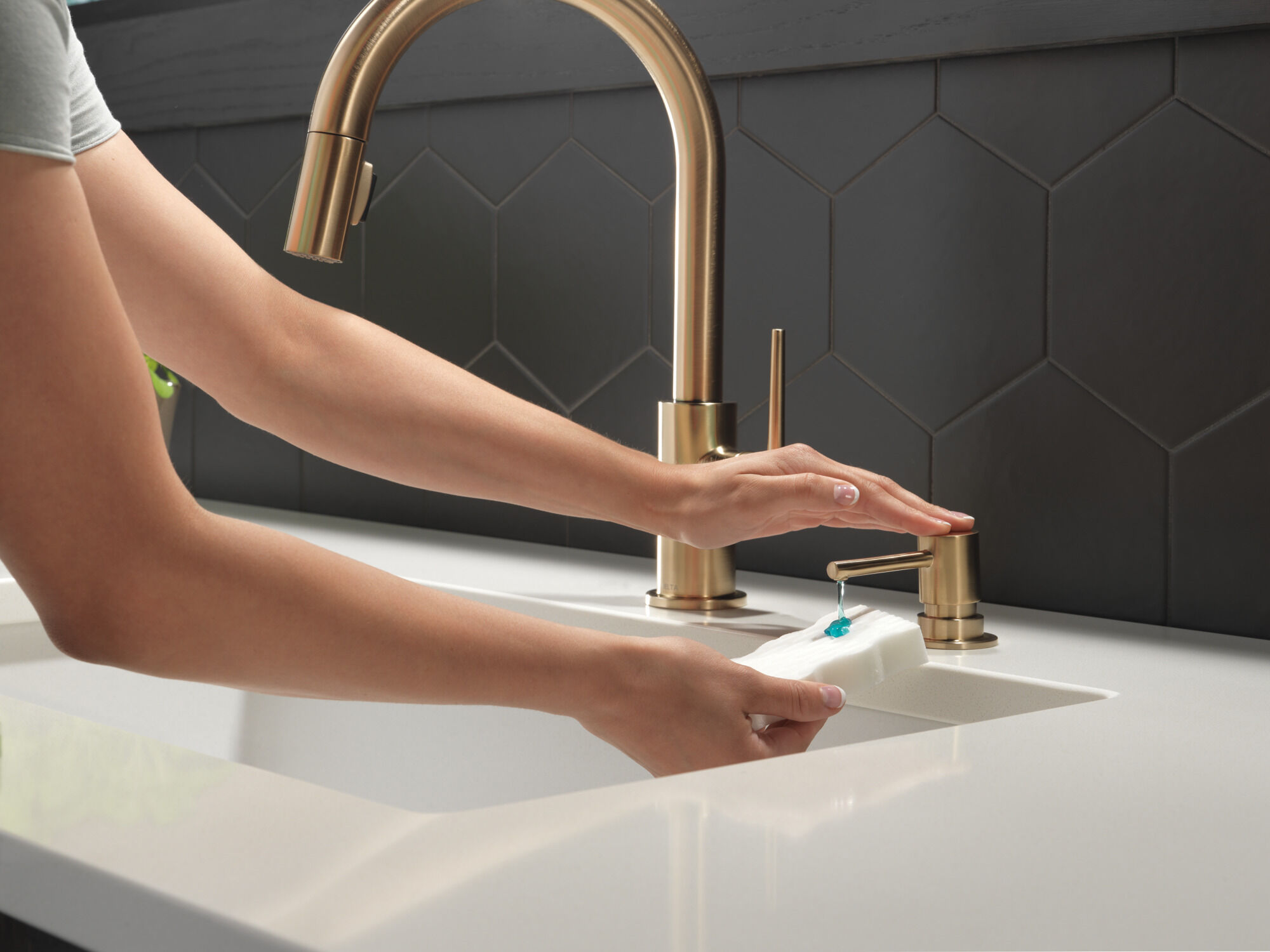 Metal Soap Dispenser in Champagne Bronze RP100734CZ | Delta Faucet