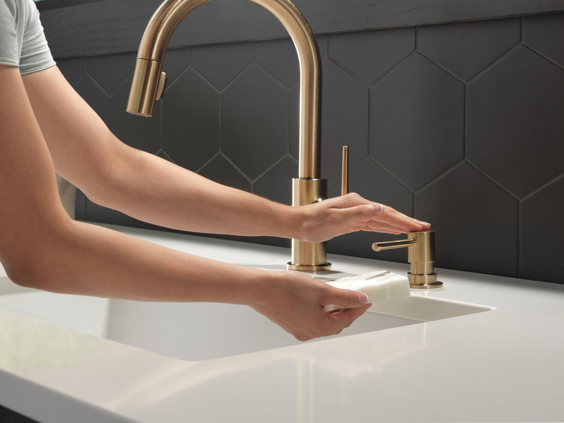 Metal Soap Dispenser in Champagne Bronze RP100734CZ | Delta Faucet