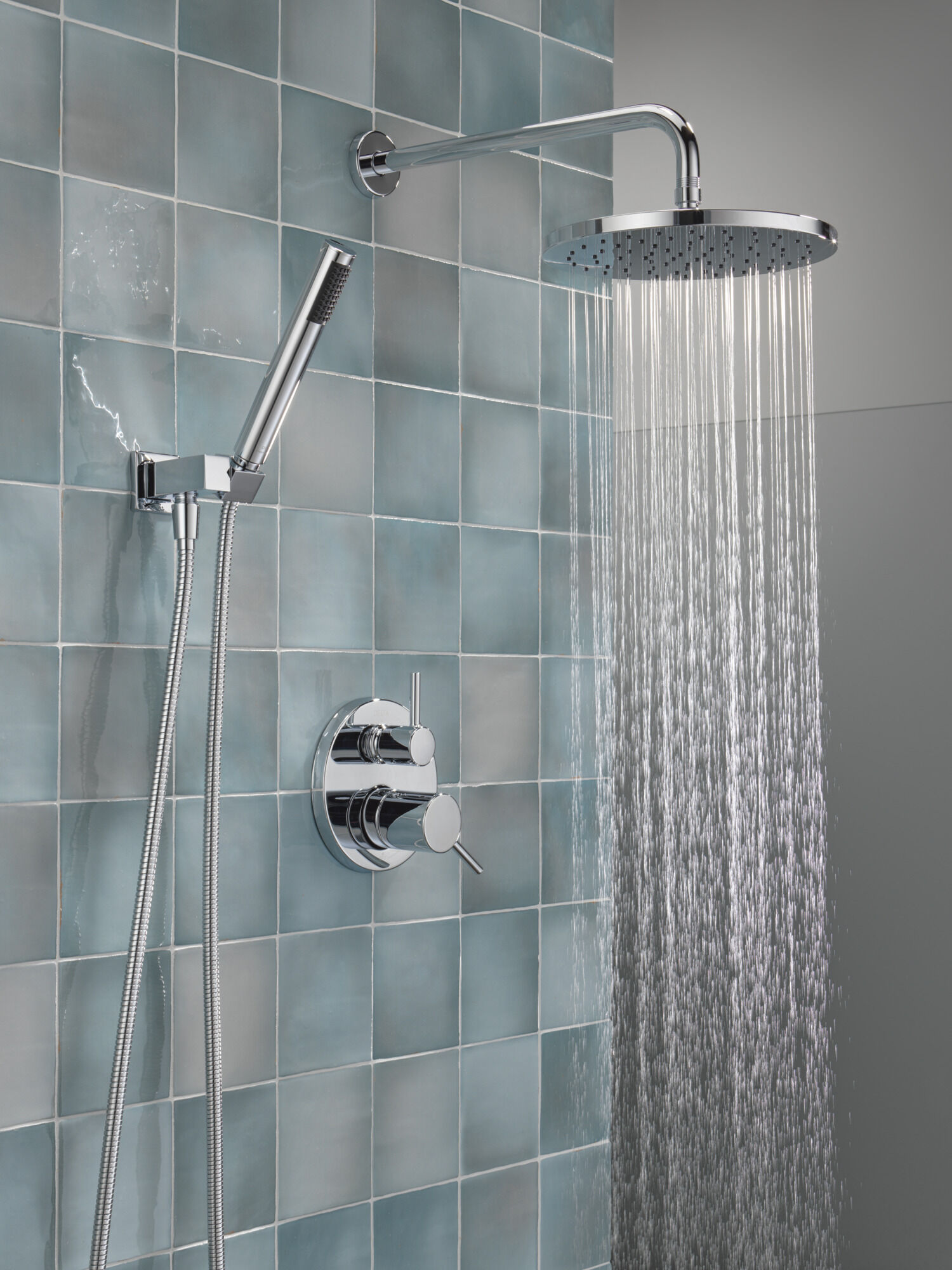 Monitor® 14 Series Shower with Raincan & Hand Shower in Chrome