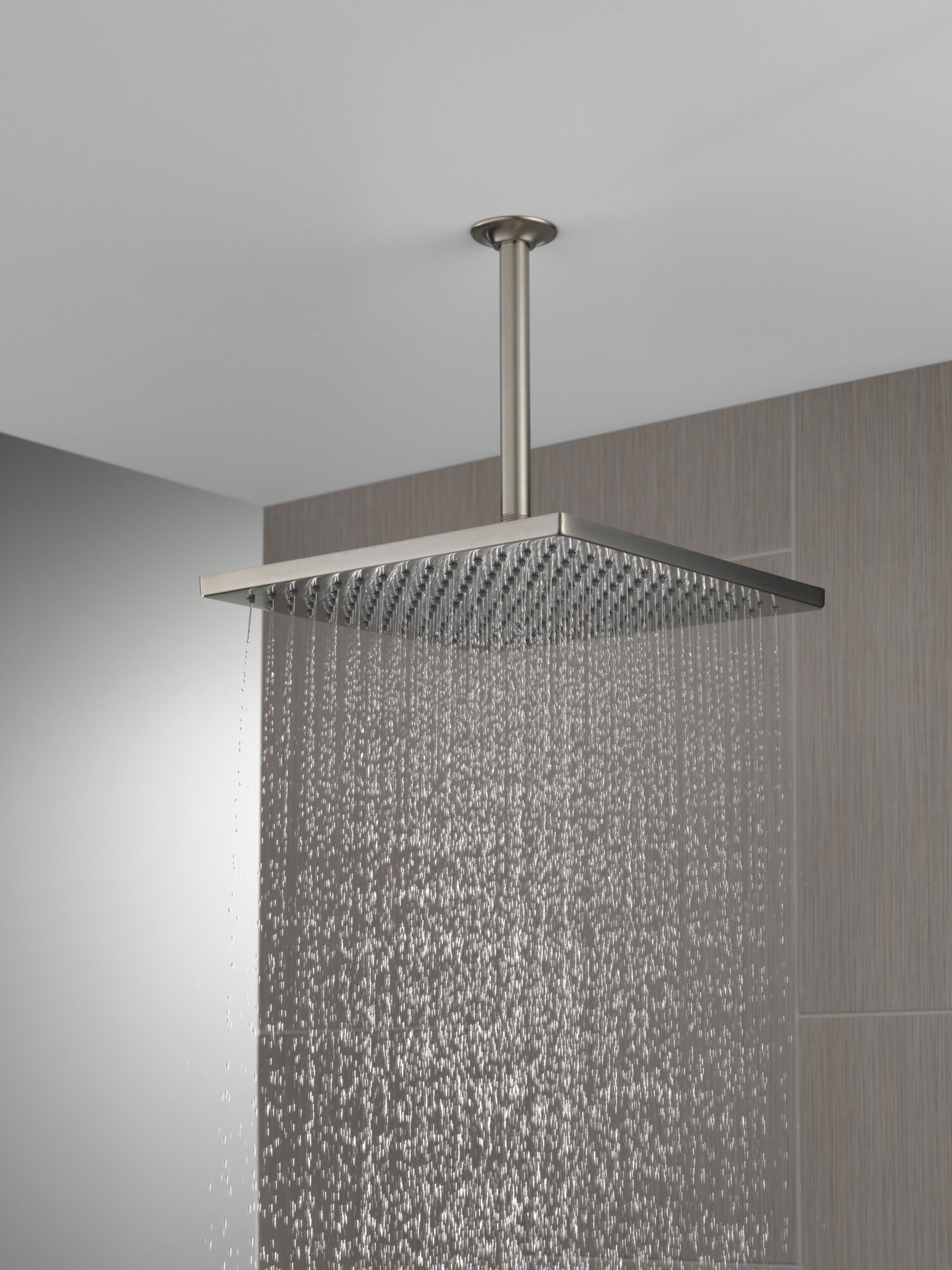 Single-Setting Metal Raincan Shower Head in Lumicoat® Stainless