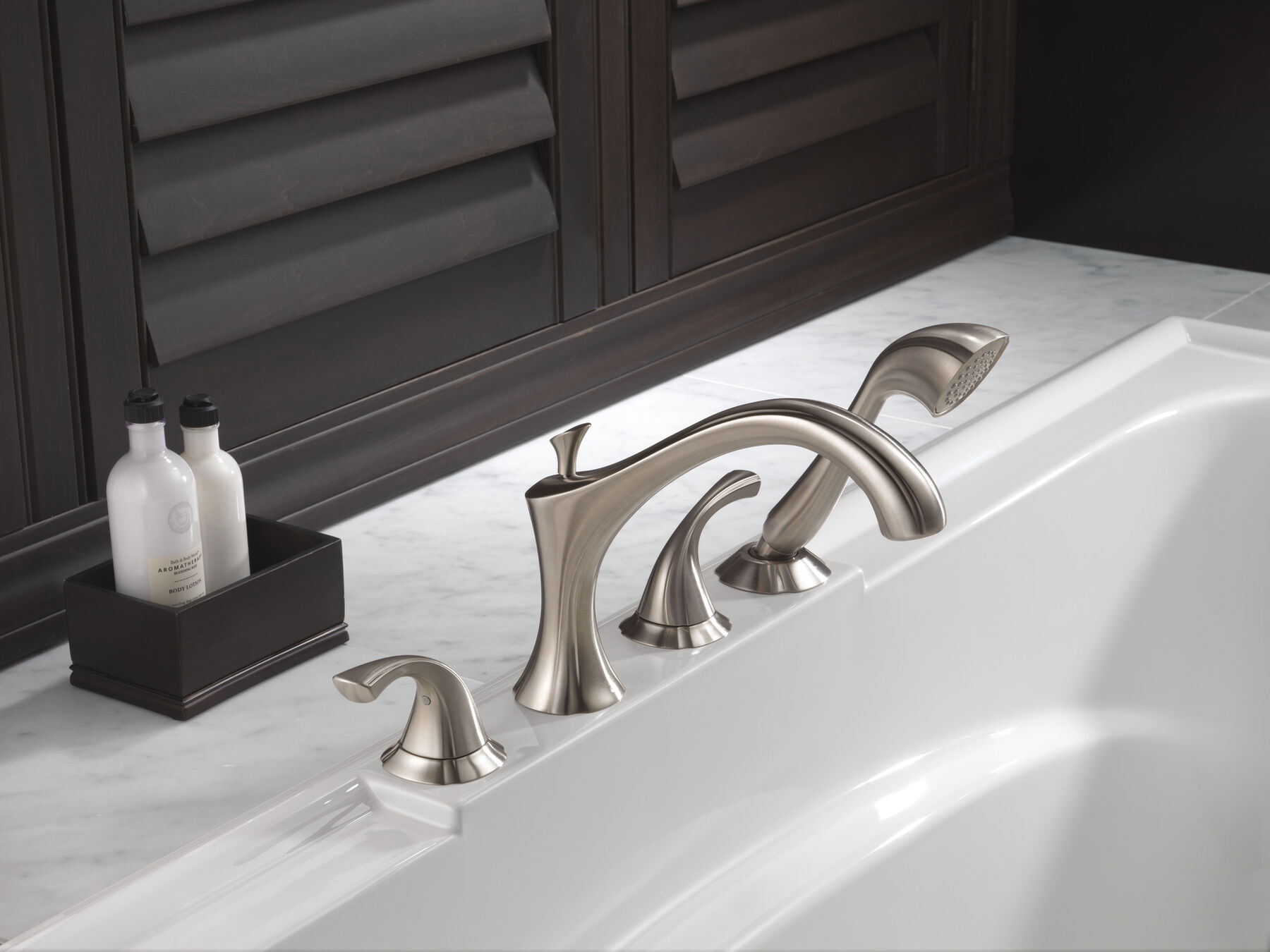 Roman Tub with Hand Shower Trim