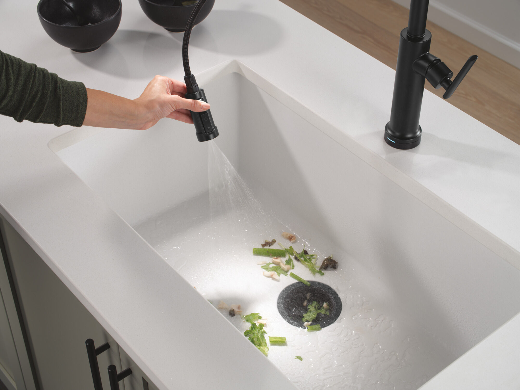 Touch2O® Technology Kitchen Faucet with Touchless Technology in