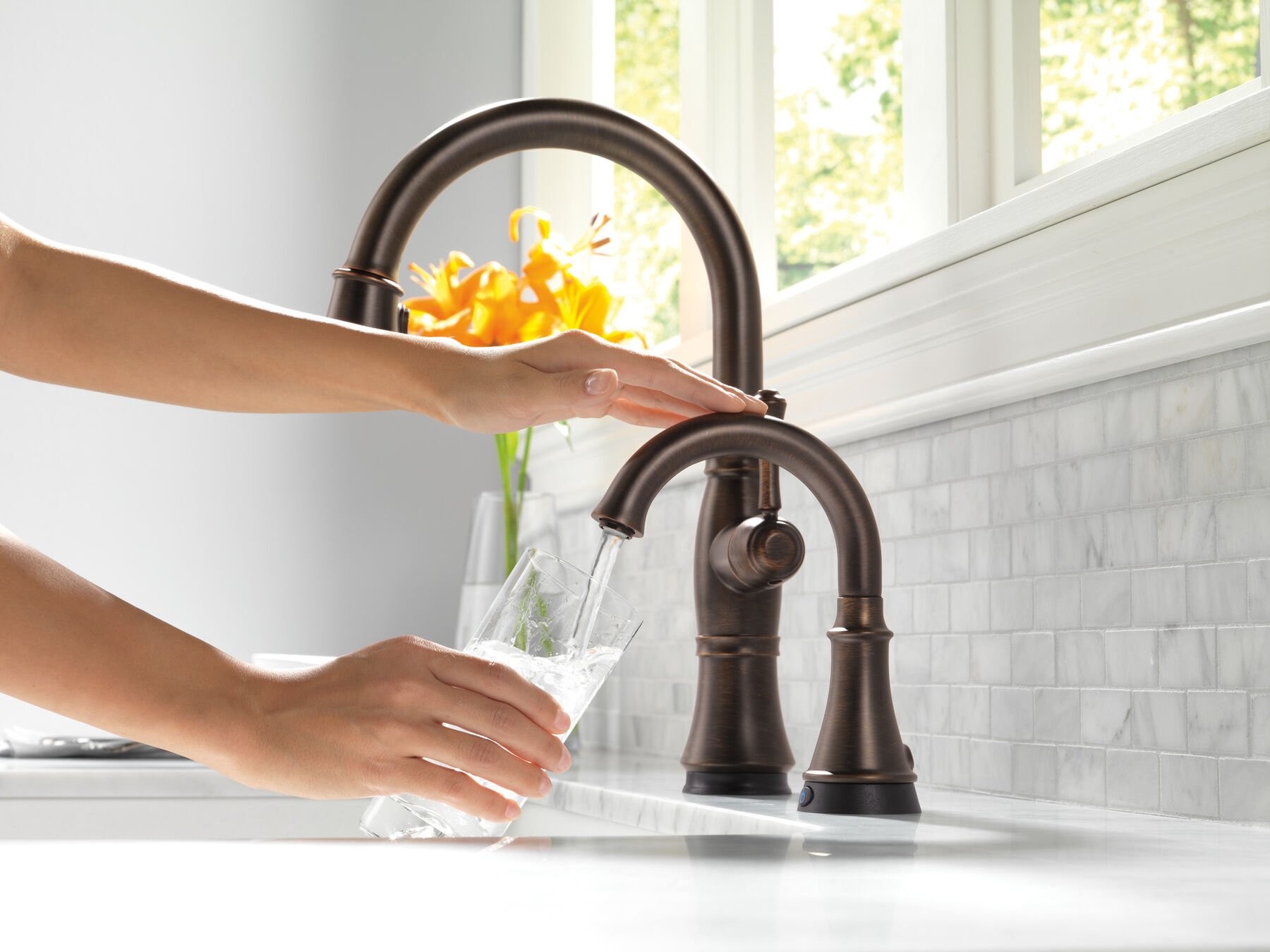 Single Handle Pull-Down Kitchen Faucet with Touch<sub>2</sub>O&reg; and ShieldSpray&reg; Technologies