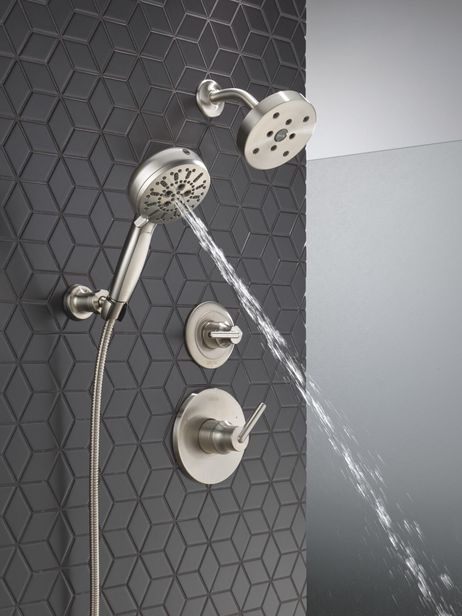 7-Setting Wall Mount Hand Shower with Cleaning Spray in Lumicoat