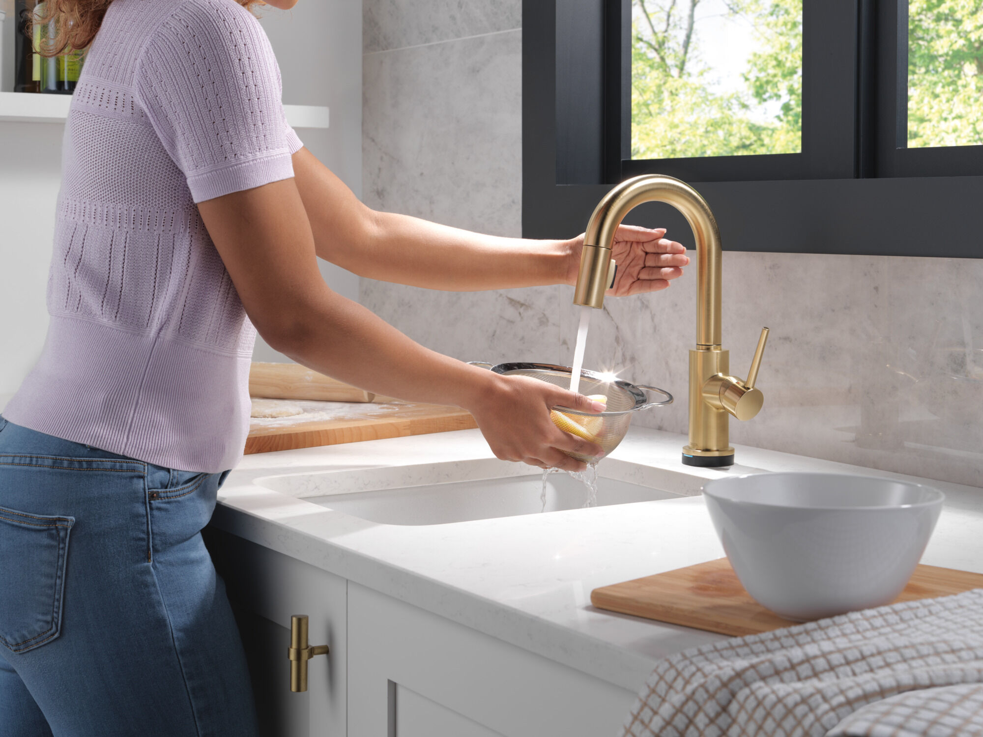 Touch2O® Bar / Prep Faucet with Touchless Technology in Champagne