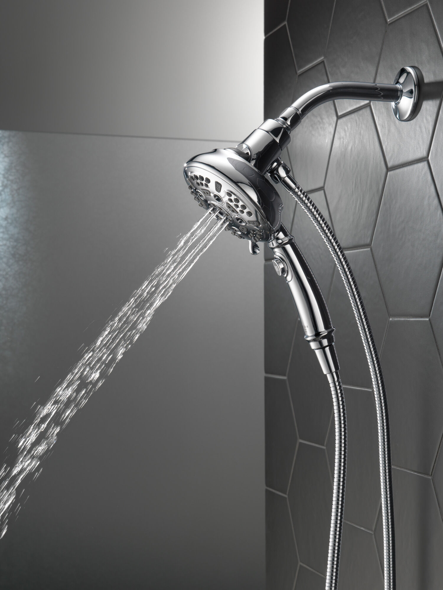 SureDock™ 7-Setting Hand Shower in Chrome 54710-PK | Delta Faucet