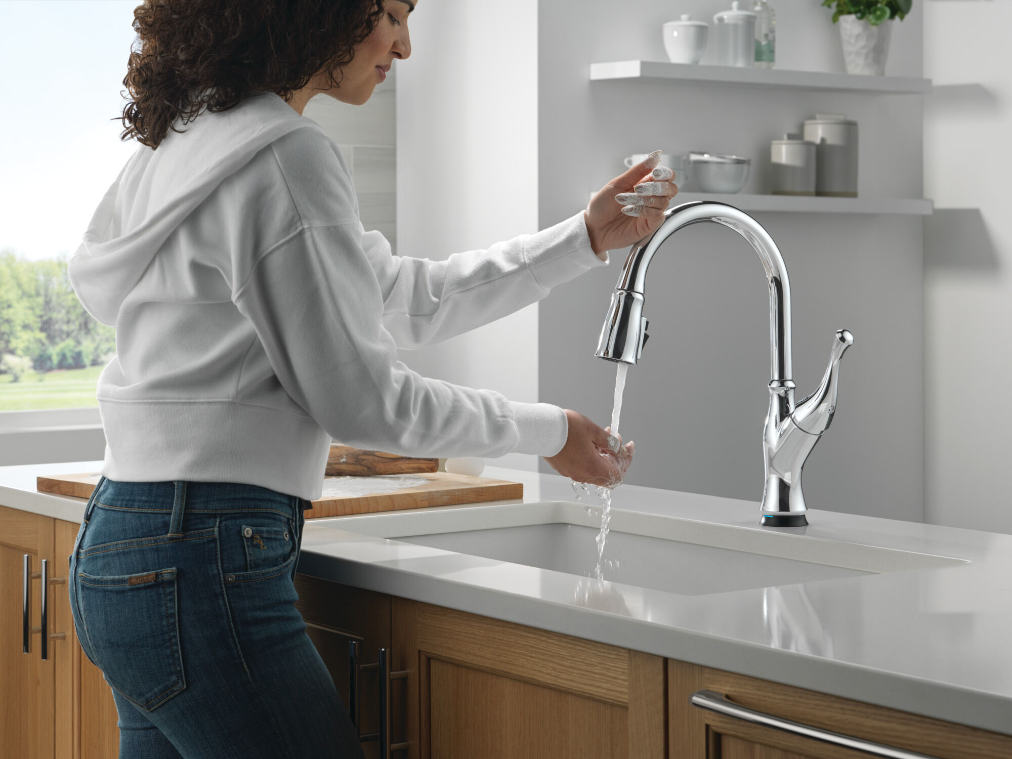 Touch2O® Technology Kitchen Faucet with Touchless Technology in
