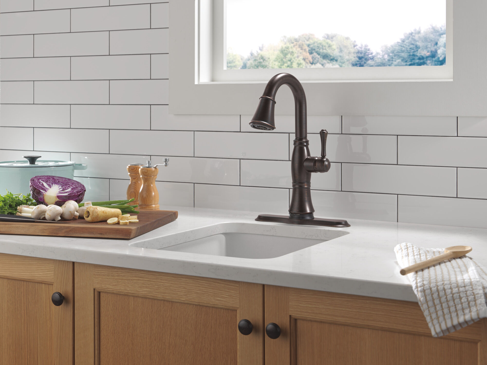 Escutcheon in Venetian Bronze RP71545RB | Delta Faucet