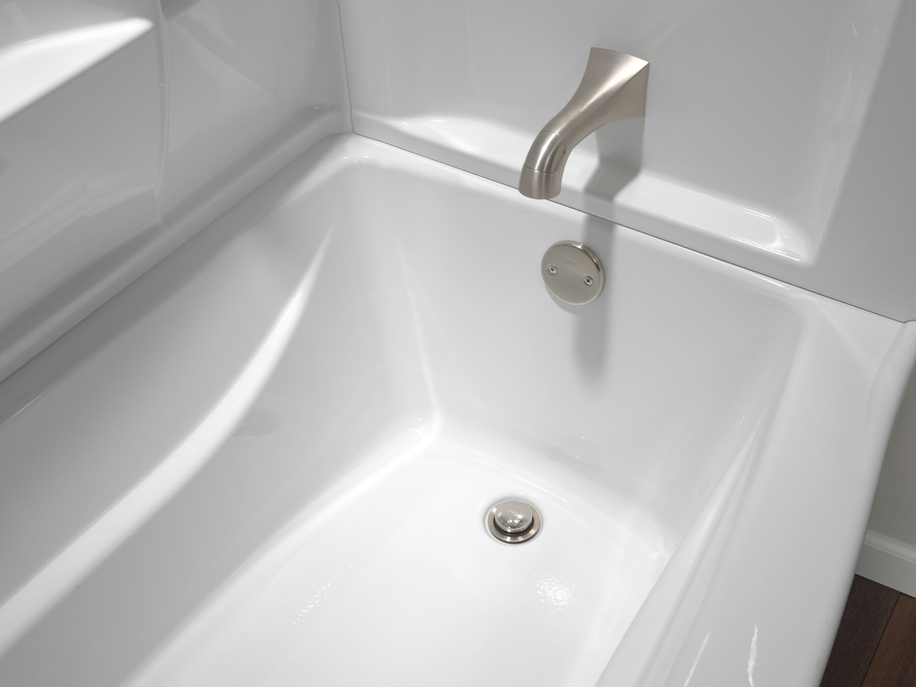 Classic 500 Curve Alcove Bathtub Right Drain 60x32" in High Gloss White