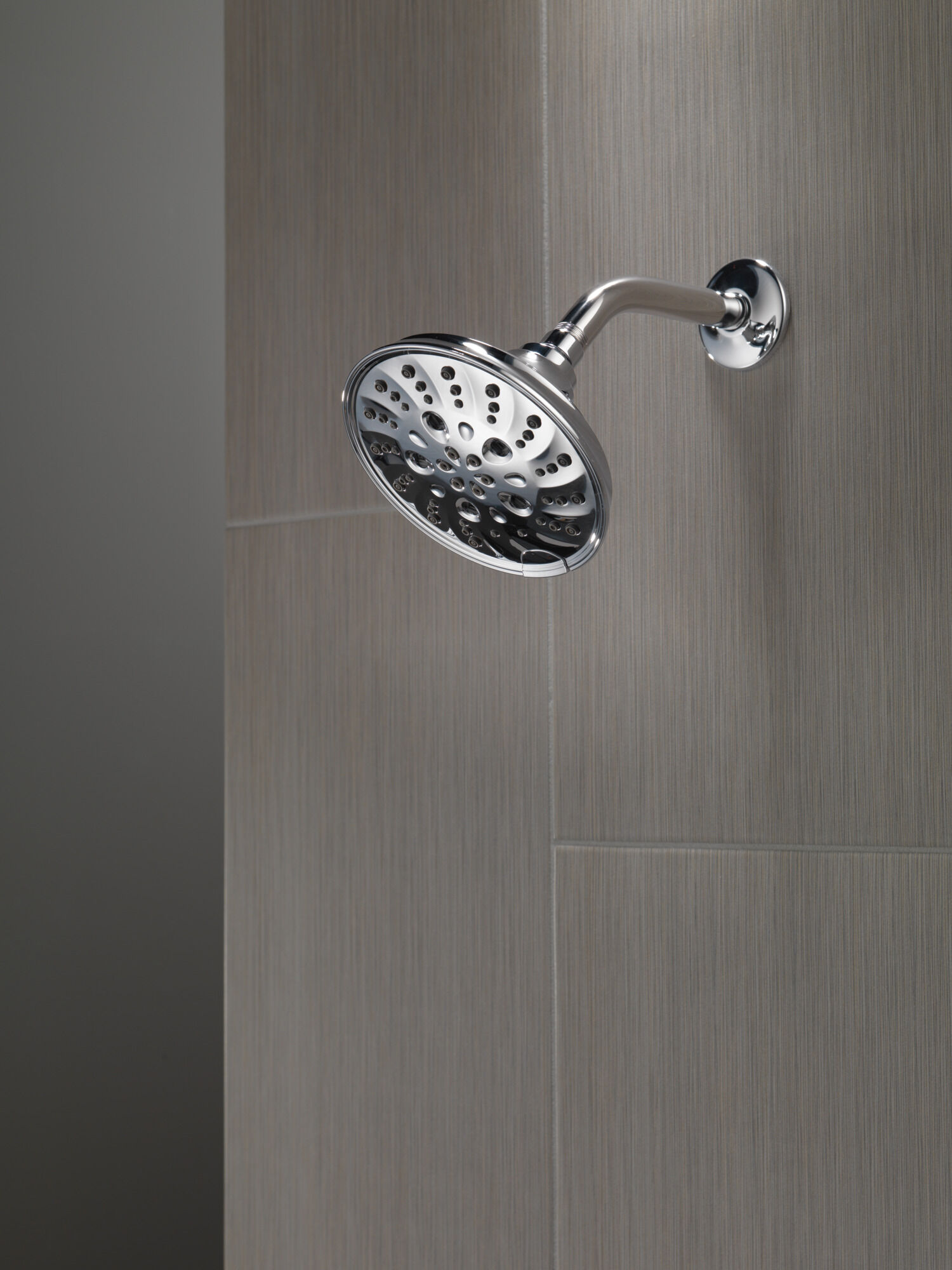 H2Okinetic® 5-Setting Traditional Raincan Shower Head in Lumicoat
