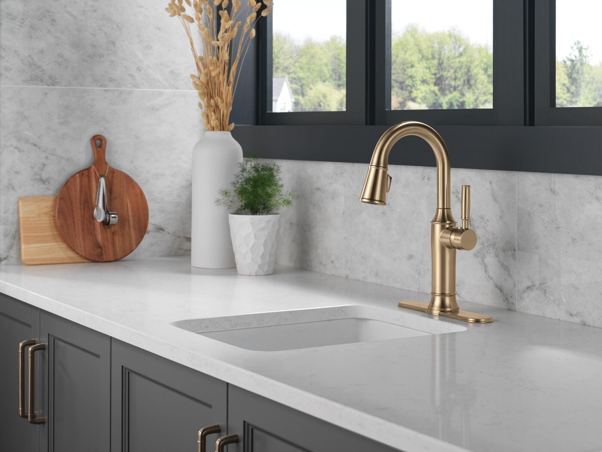 Single Handle Pull-Down Bar / Prep Faucet in Lumicoat® Champagne