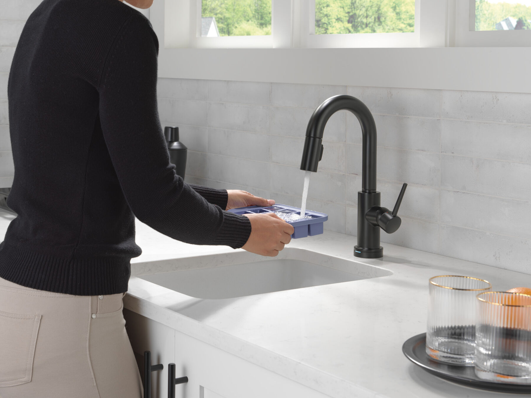 Touch2O® Bar / Prep Faucet with Touchless Technology in Matte Black