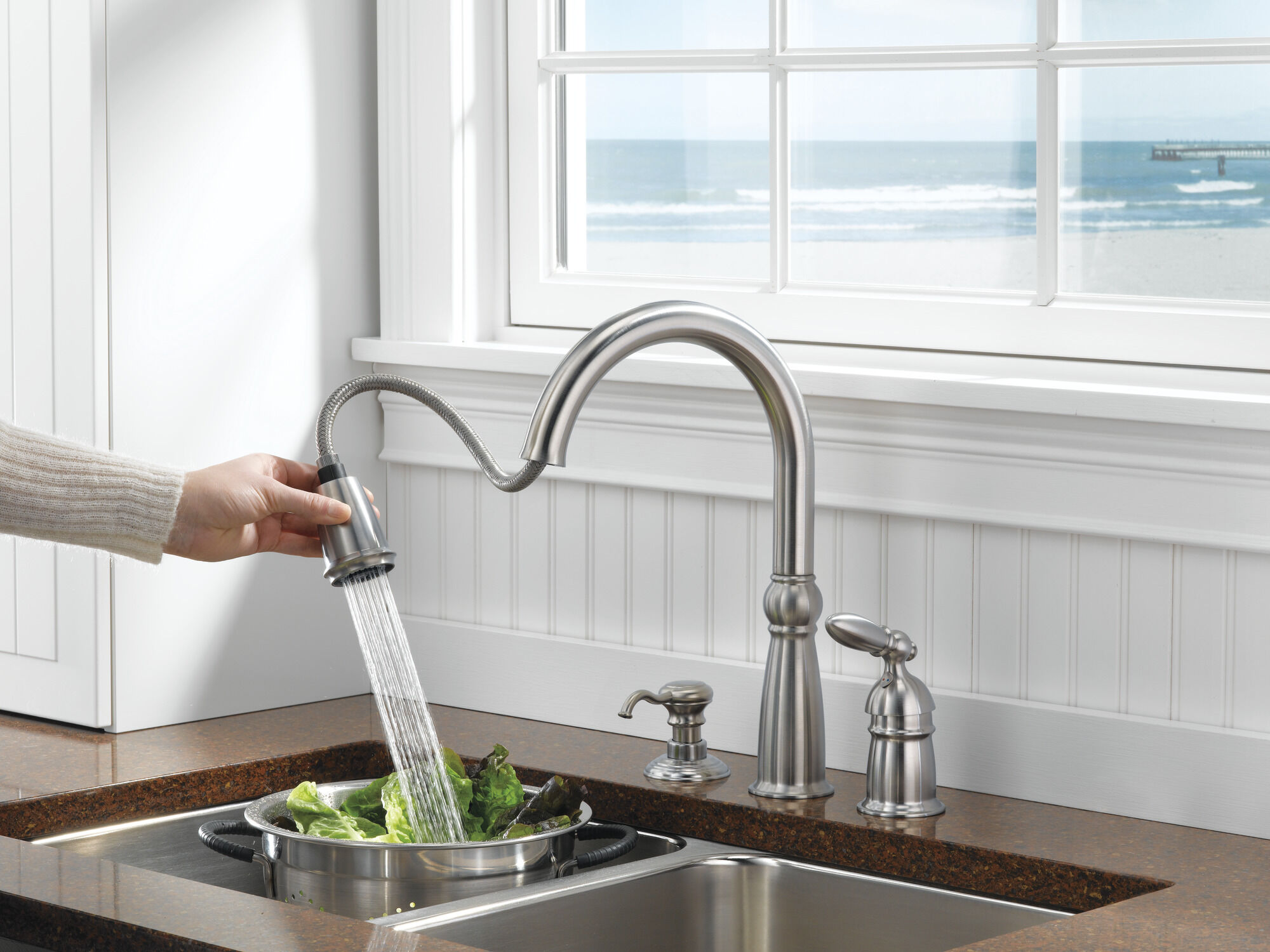 Single Handle Pull-Down Kitchen Faucet with Soap Dispenser in