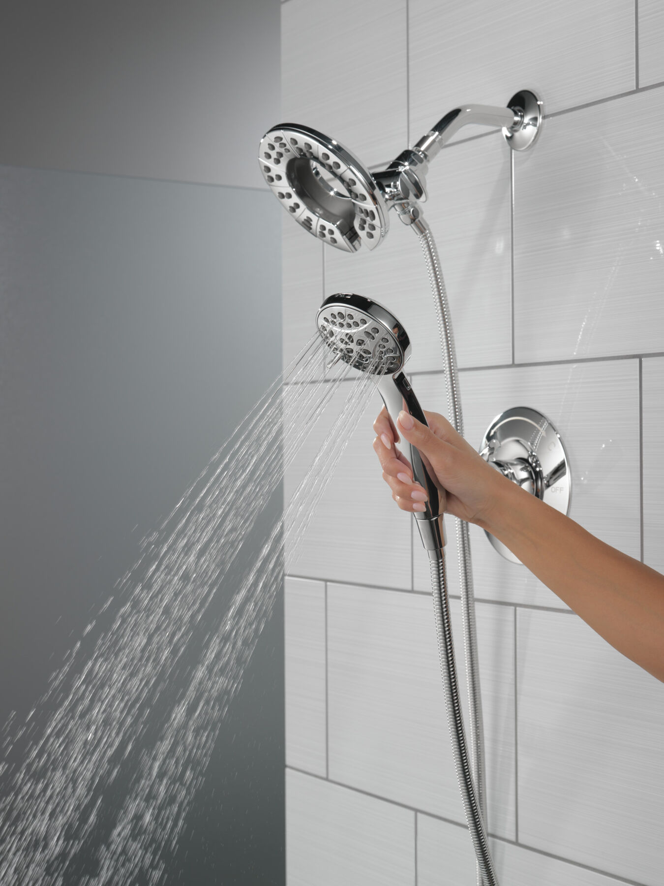 14 Series Shower Trim with In2ition® in Chrome 142840-I | Delta Faucet
