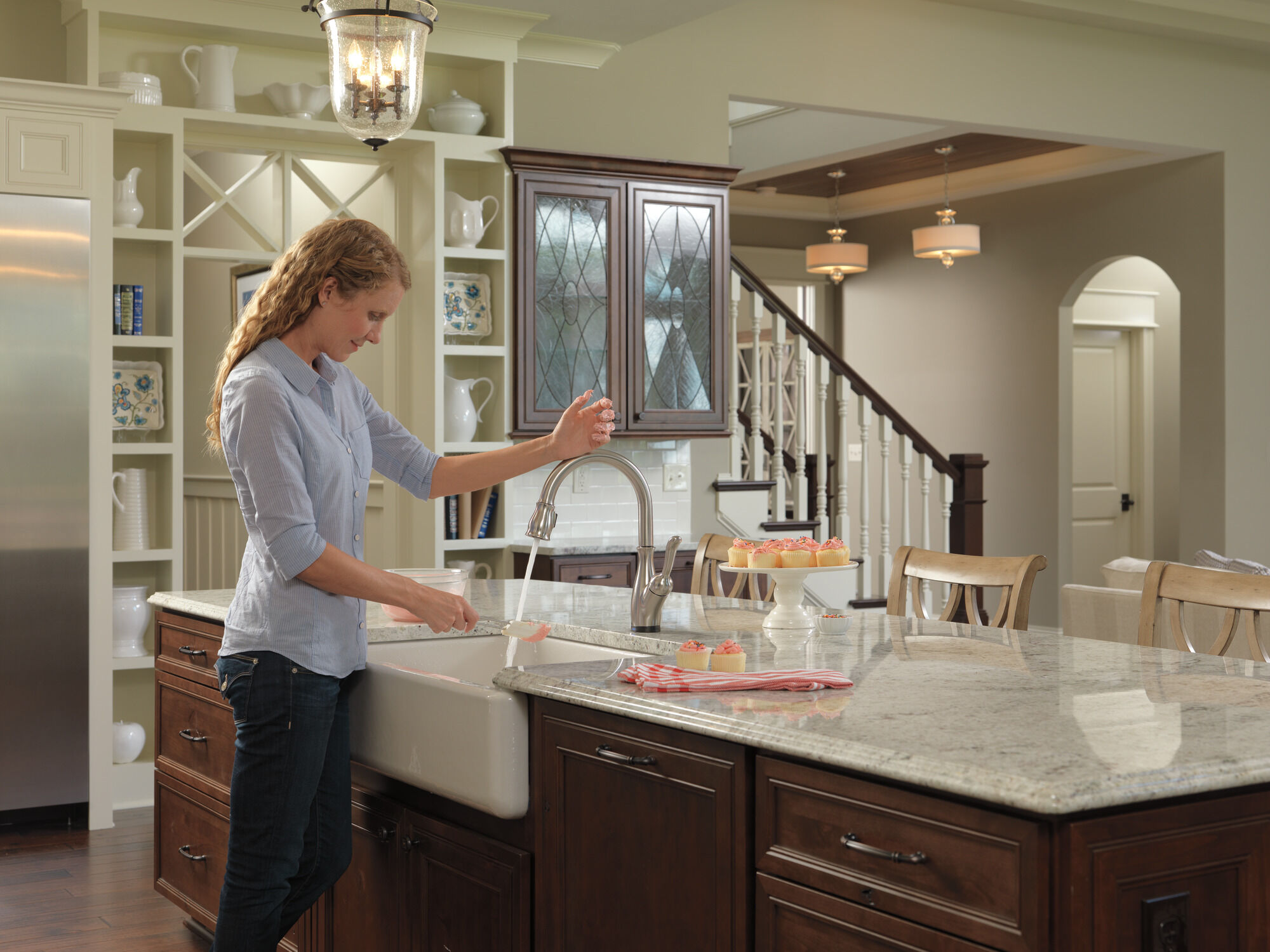 Single Handle Pull-Down Kitchen Faucet with Touch2O® and