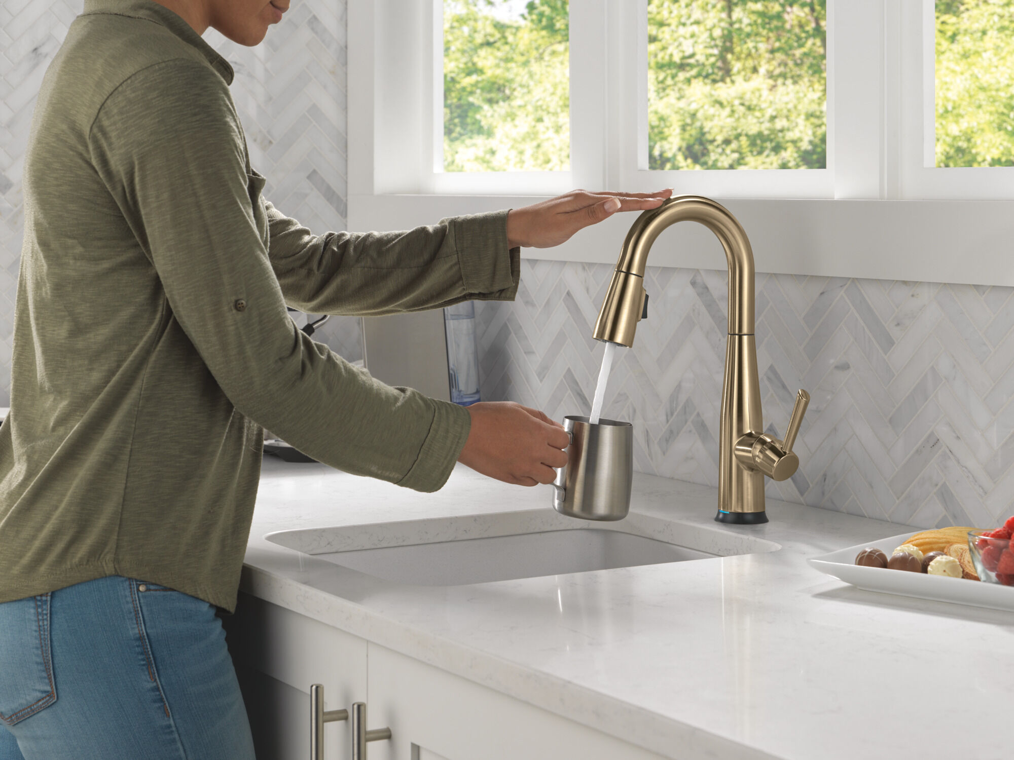Touch2O® Bar / Prep Faucet with Touchless Technology in Champagne