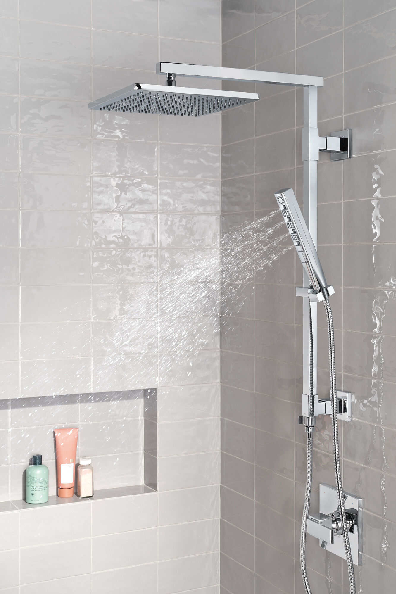 H2OKinetic® Hand Shower 1.75 GPM 4-Setting in Lumicoat® Chrome