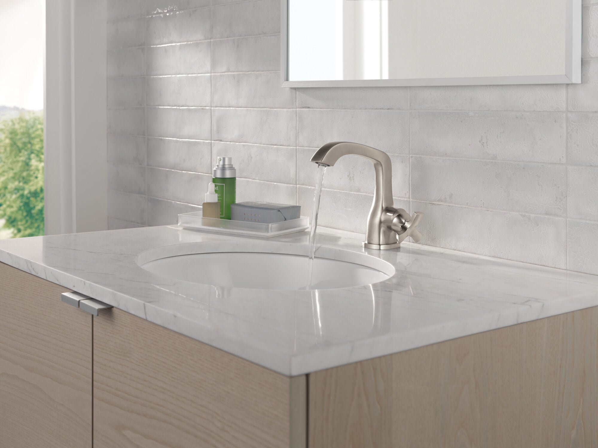 Single Handle Bathroom Faucet in Lumicoat® Stainless 5766-SS-PR