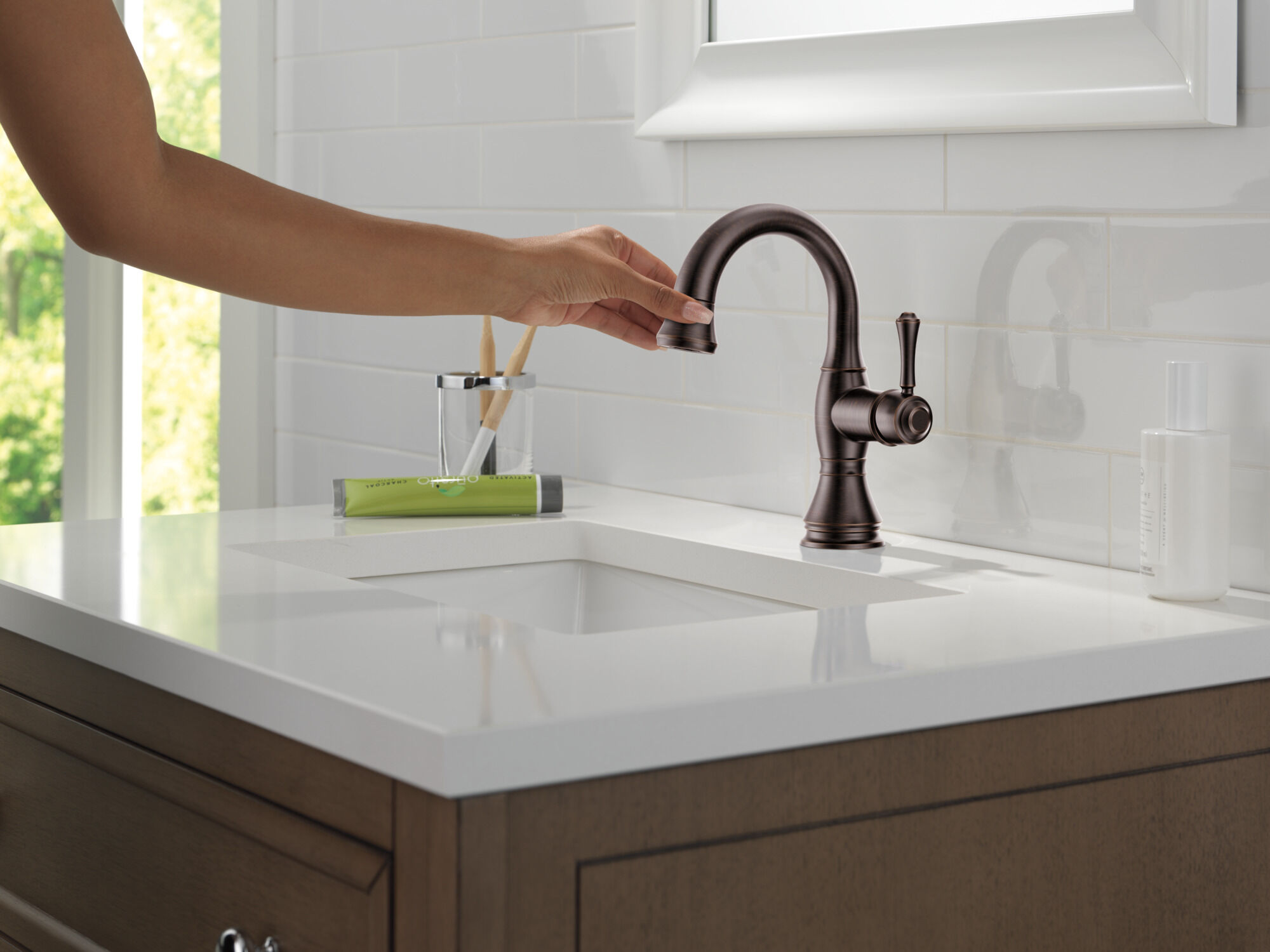 Single Handle Pull Down Bathroom Faucet in Venetian Bronze 597