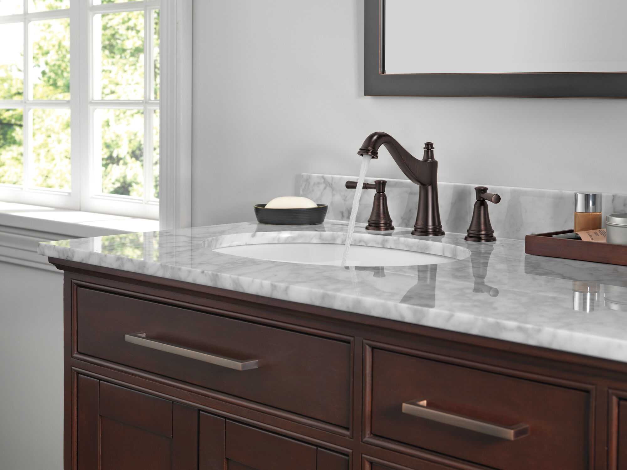 Two Handle Widespread Bathroom Faucet in Venetian Bronze 35777LF