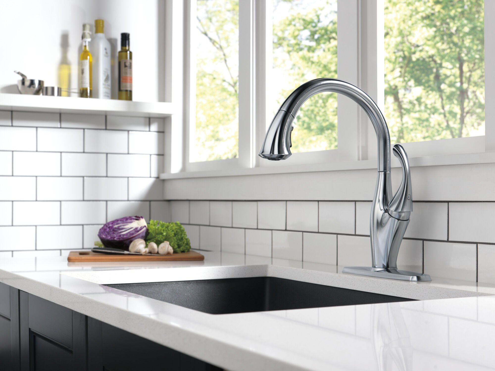 Single Handle Pull-Down Kitchen Faucet with ShieldSpray