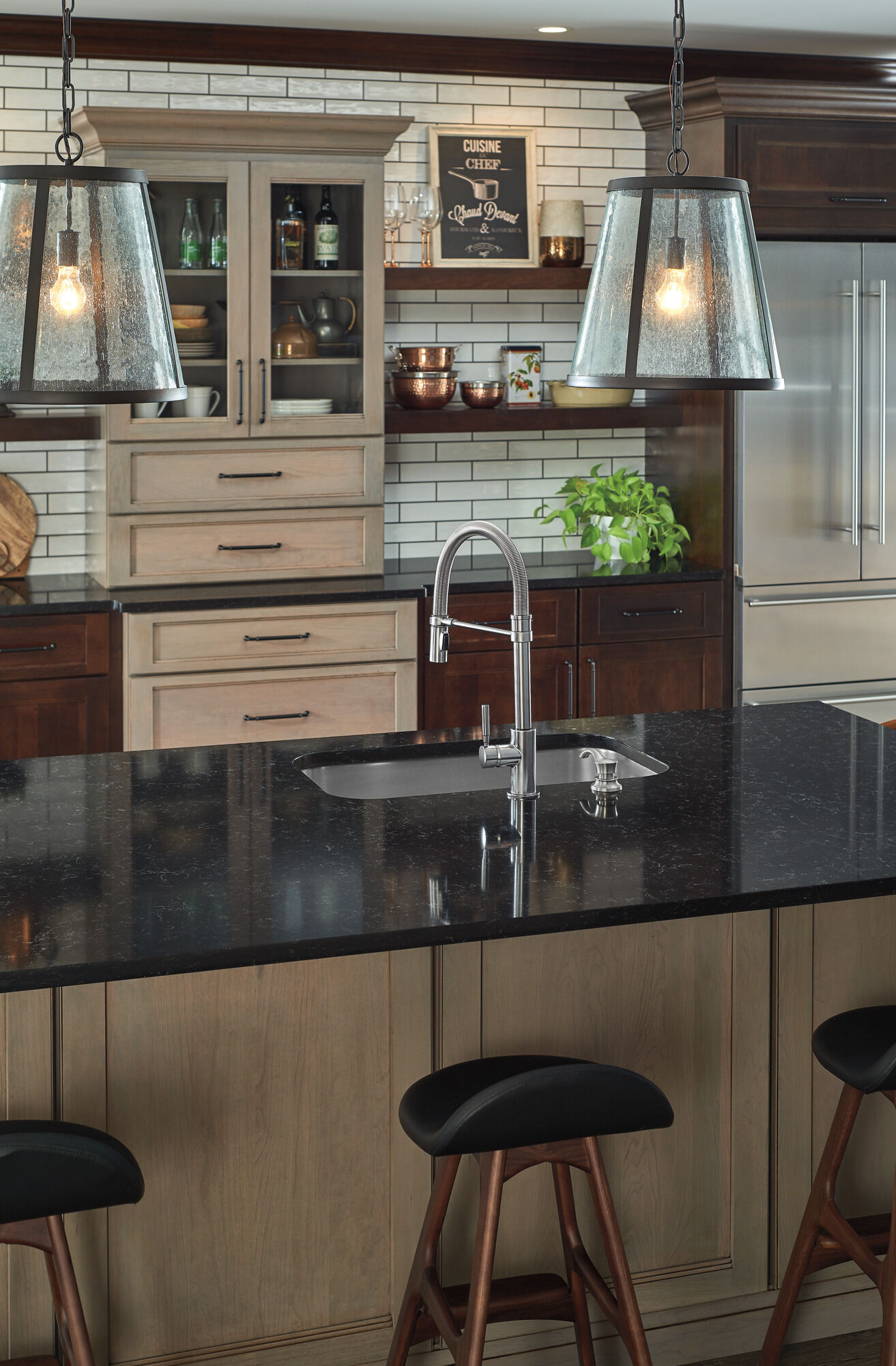 Commercial Single-Handle Pull-Down Kitchen Faucet in Arctic