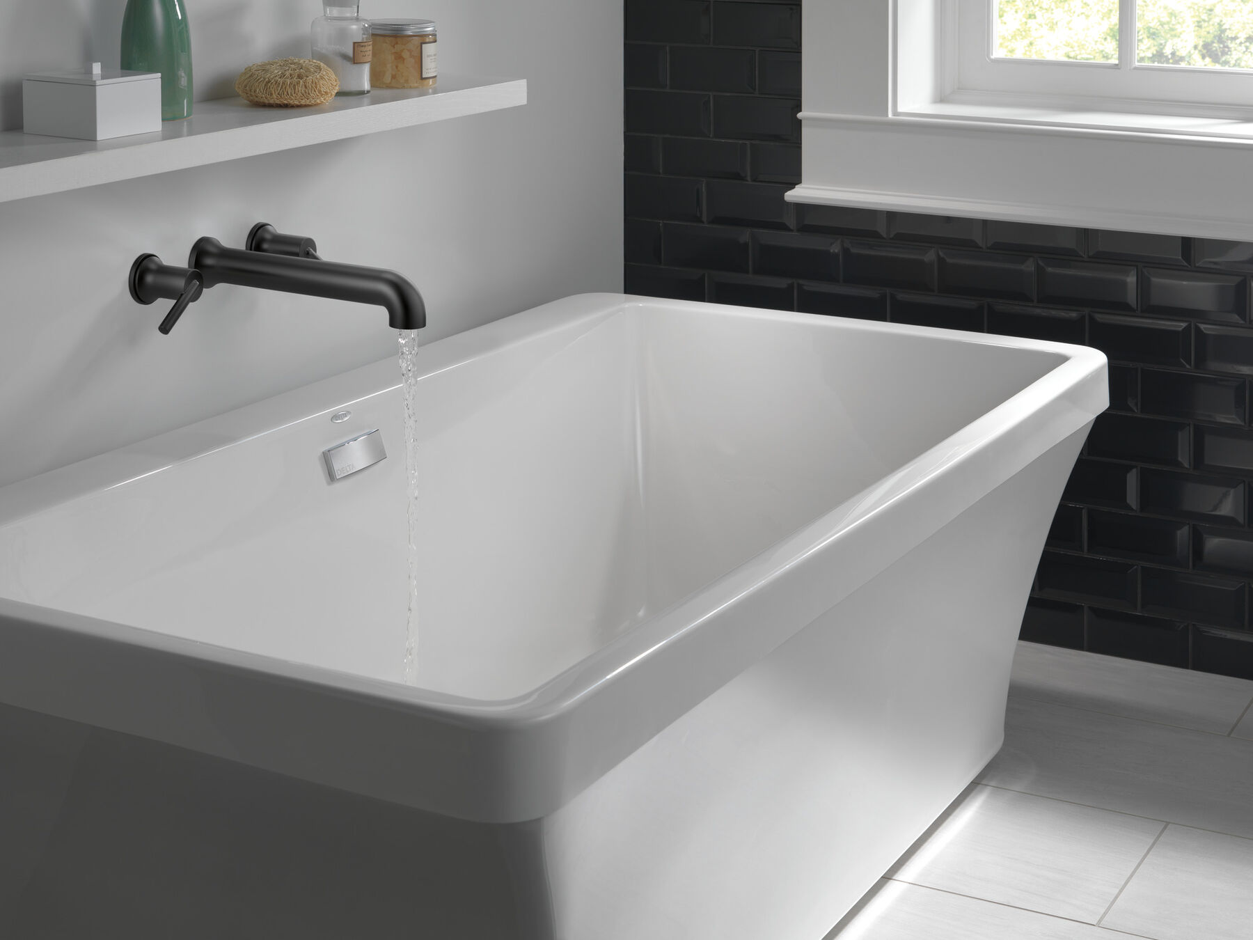 60'' x 32'' Freestanding Tub with Integrated Waste and Overflow in High