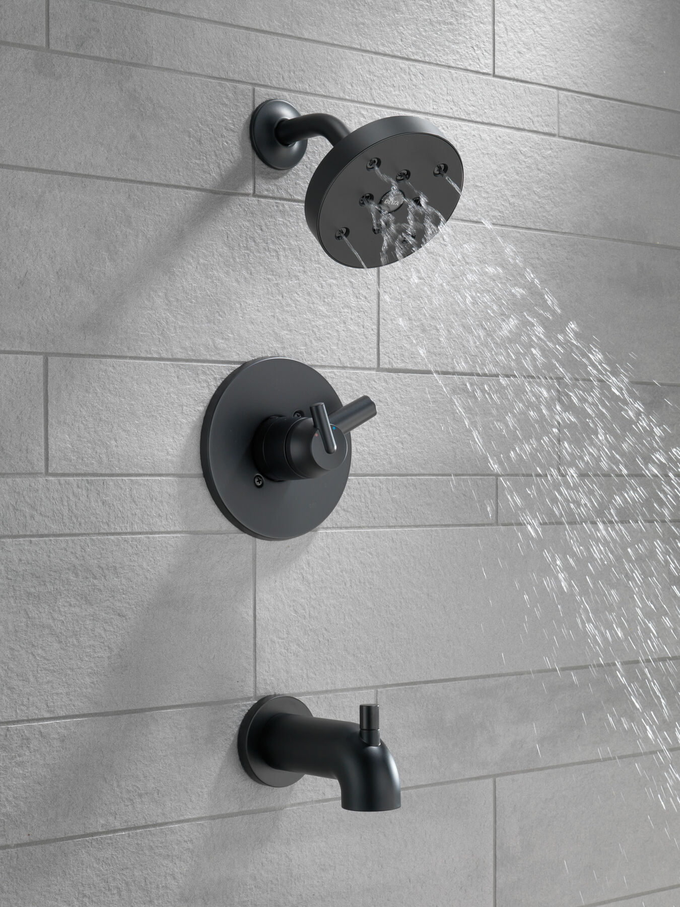Monitor® 17 Series H2Okinetic® Shower Matte | in Tub T17459-BL Delta Trim & Black Faucet