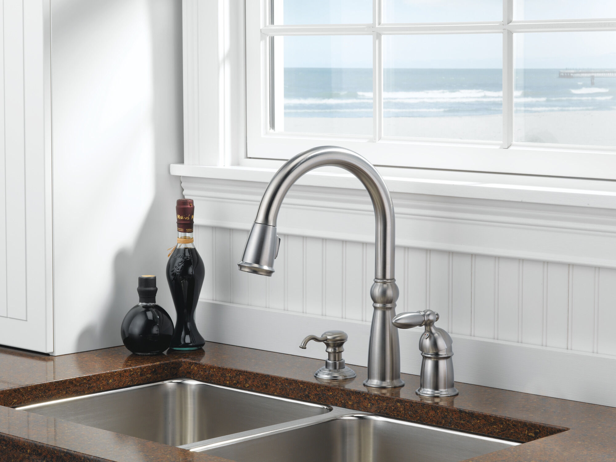 Single Handle Pull-Down Kitchen Faucet with Soap Dispenser in