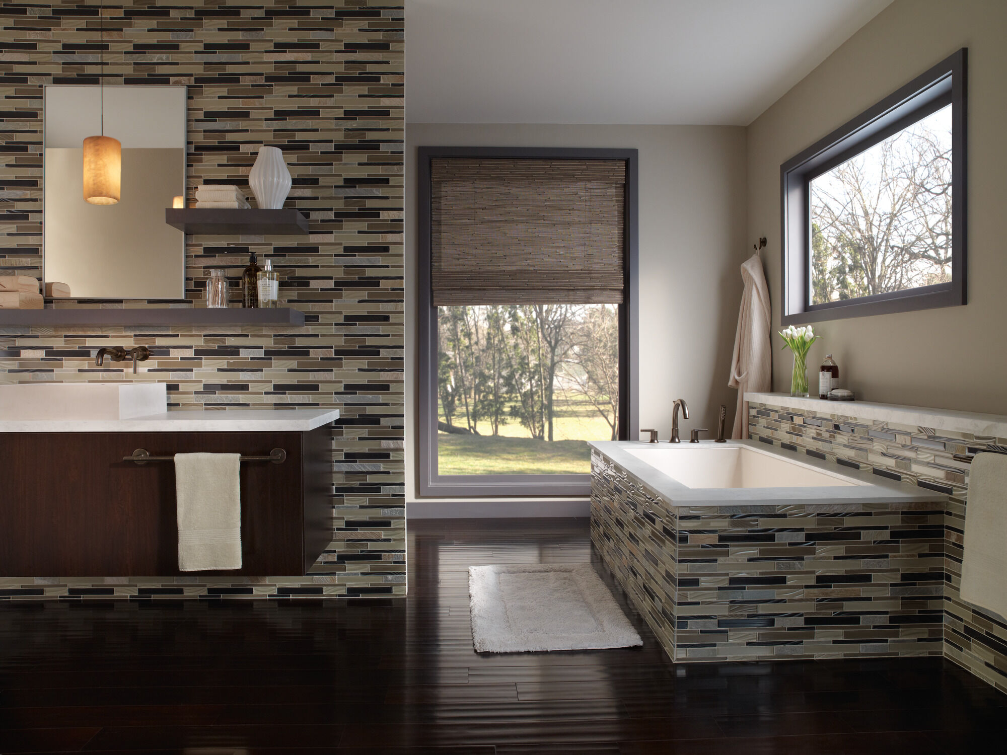 Roman Tub with Hand Shower Trim in Venetian Bronze T4759-RB