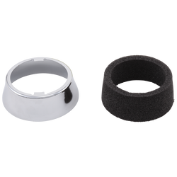 Single Handle Pull-Out Kitchen Faucet in Chrome — thumbnail 3