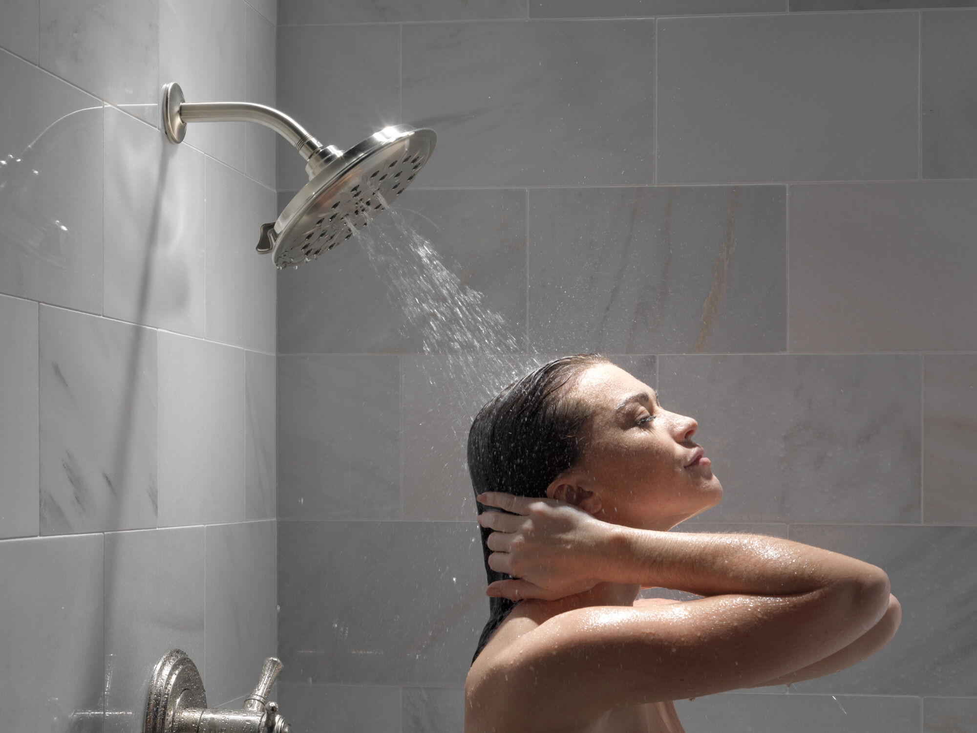 H2Okinetic® 4-Setting Shower Head with Ultrasoak® in Lumicoat