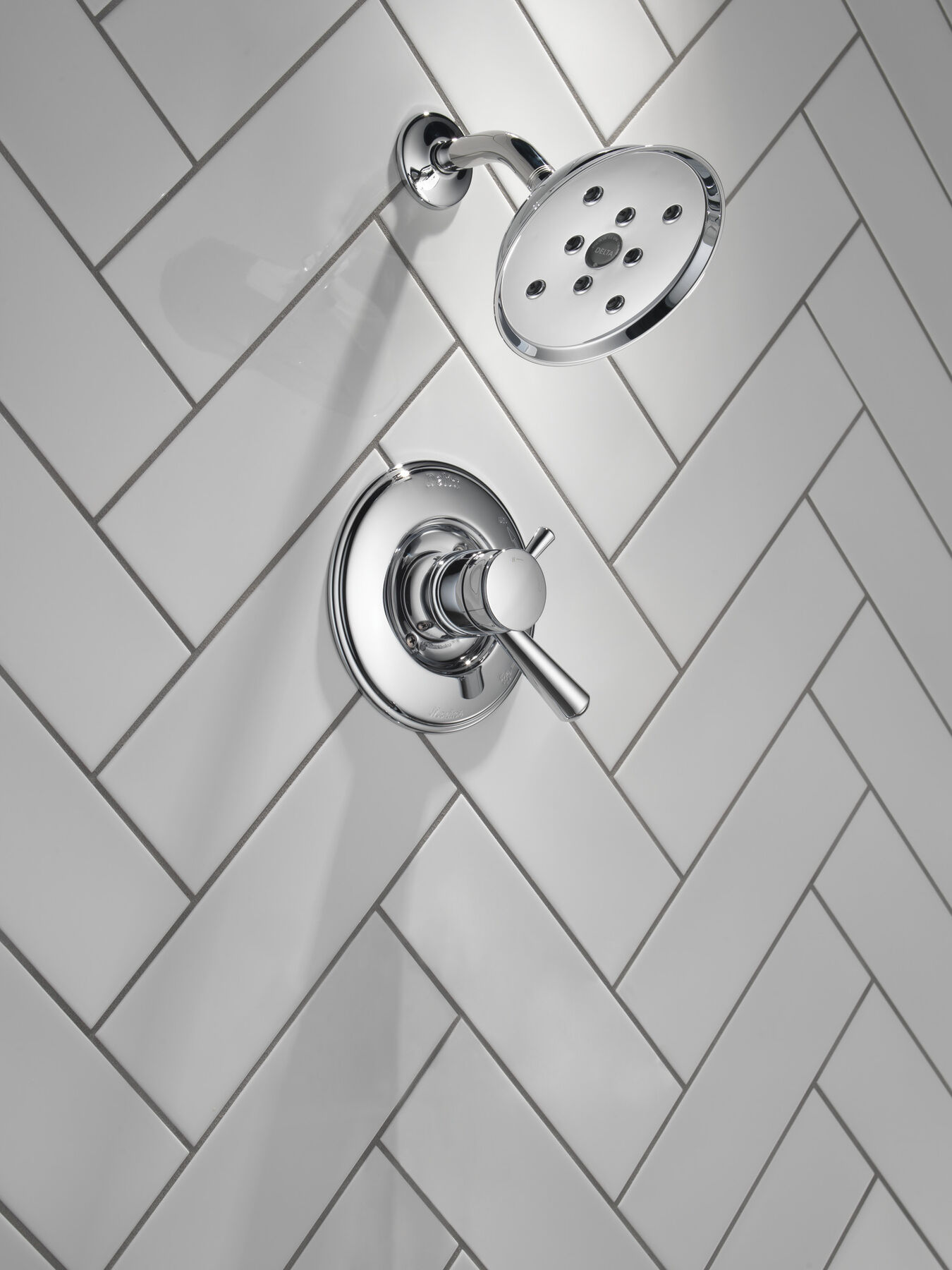 Monitor&reg; 17 Series Traditional H<sub>2</sub>Okinetic&reg; Shower Trim