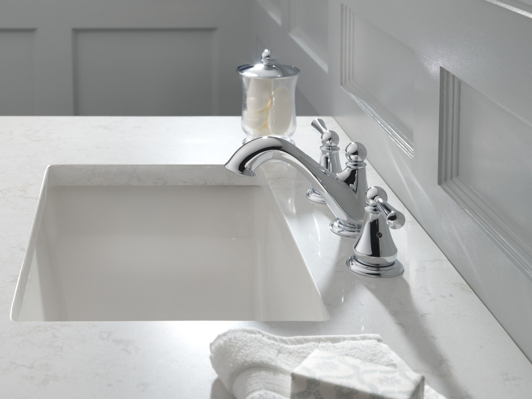 Two Handle Widespread Bathroom Faucet in Chrome 35999LF | Delta Faucet