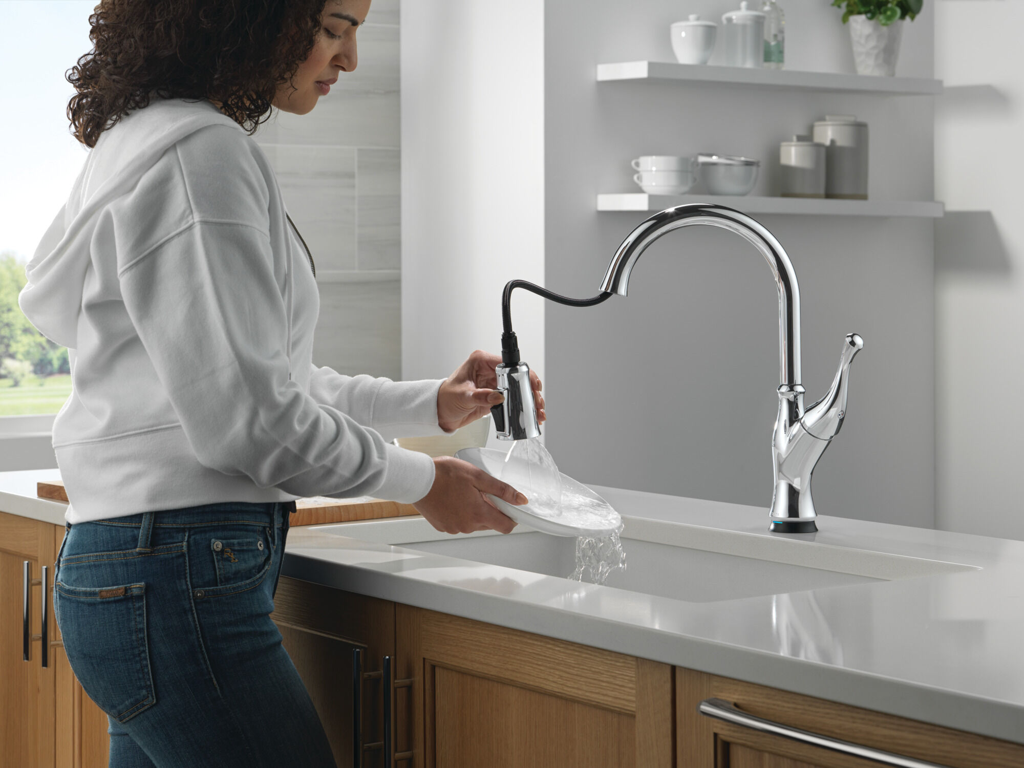 Touch2O® Technology Kitchen Faucet with Touchless Technology in