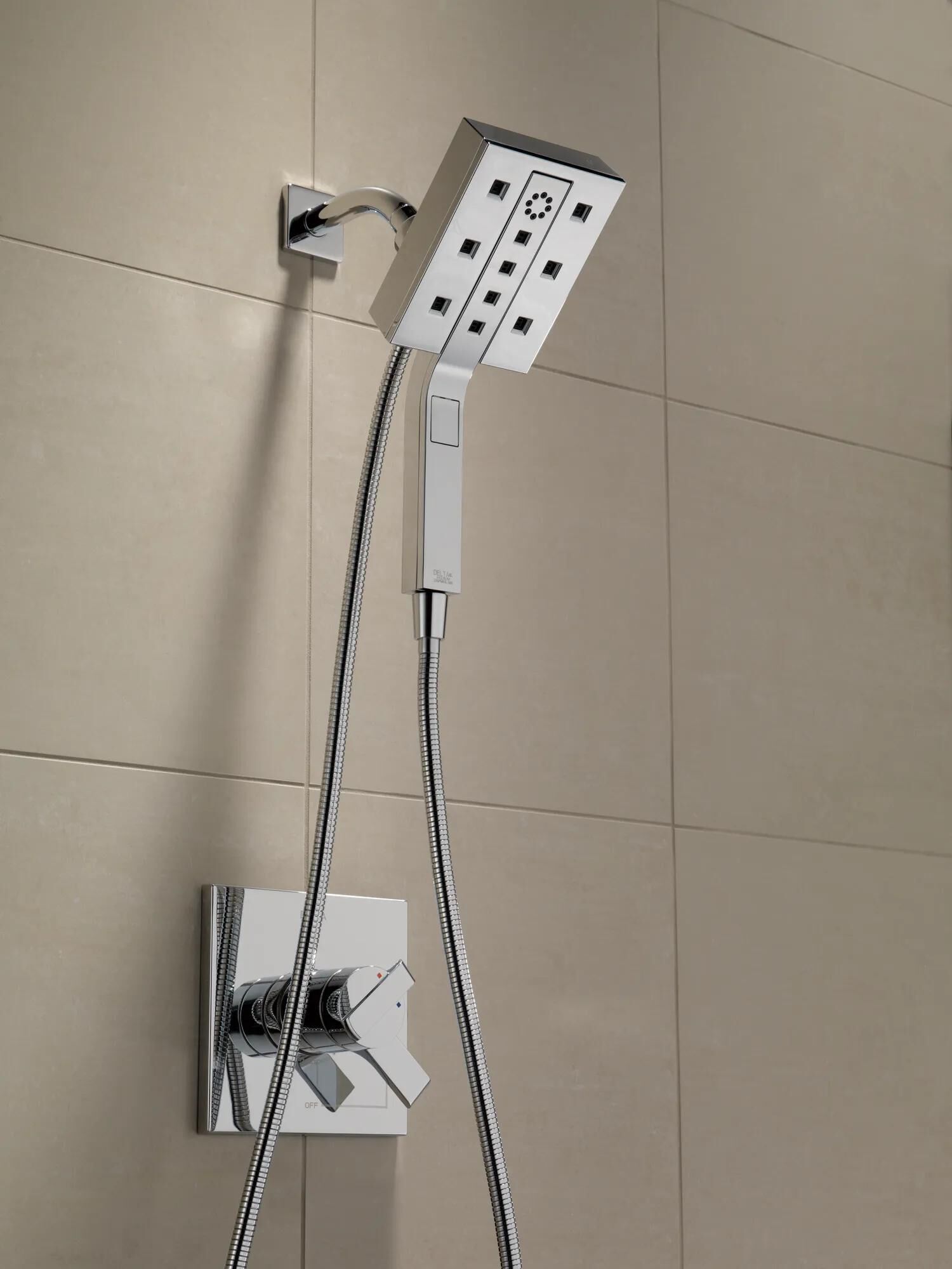 H2Okinetic® In2ition® 4-Setting Two-in-One Shower in Chrome 58473 H2Okinetic® In2ition® 4-Setting Two-in-One Shower in Chrome 58473