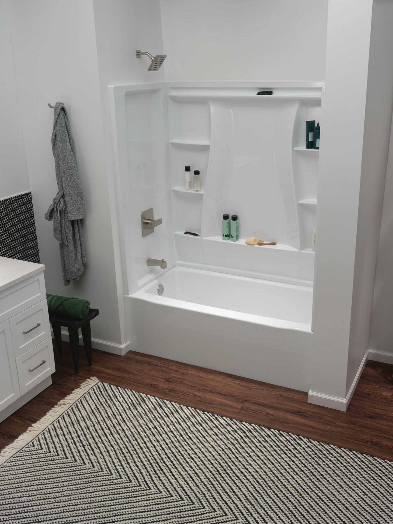 60"x30" Classic 500 Bathtub Wall, image 9