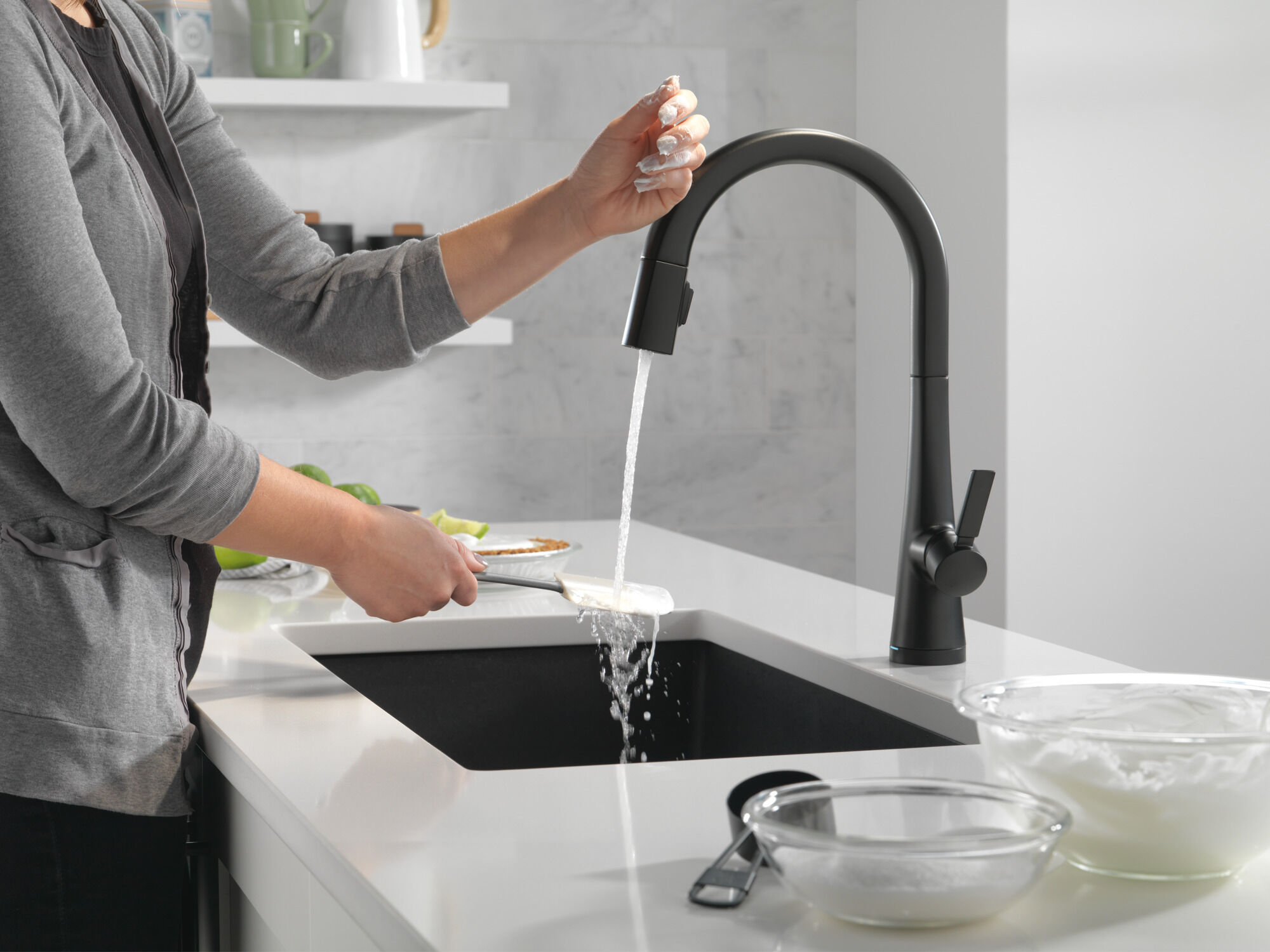 Touch2O® Pull-Down Kitchen Faucet (Recertified) in Matte Black