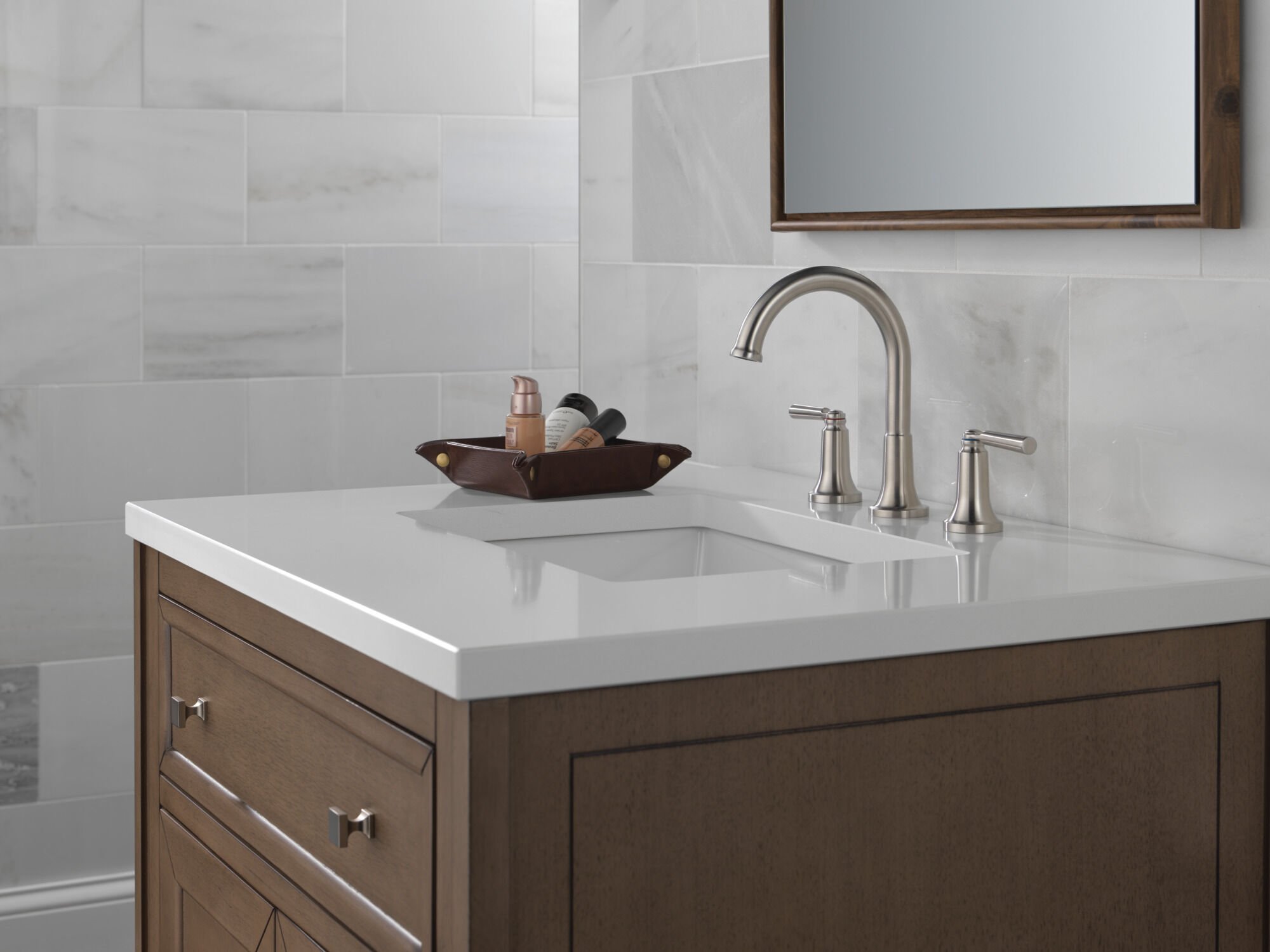 Two Handle Widespread Bathroom Faucet in Stainless 3535-SSMPU-DST