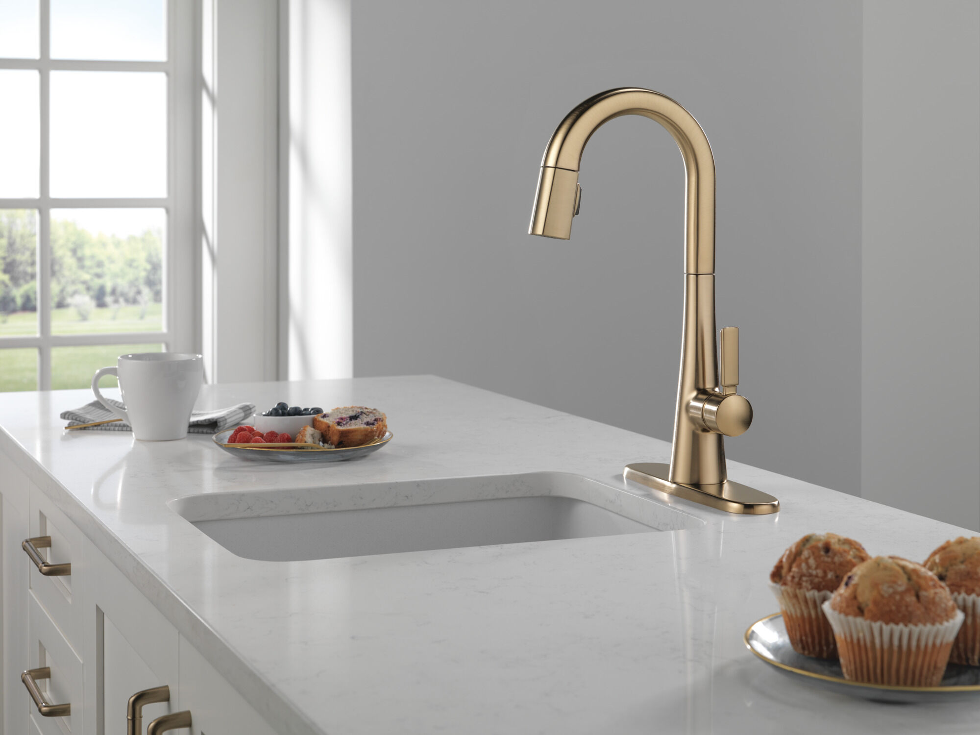 Single Handle Pull-Down Bar/Prep Faucet in Lumicoat® Champagne