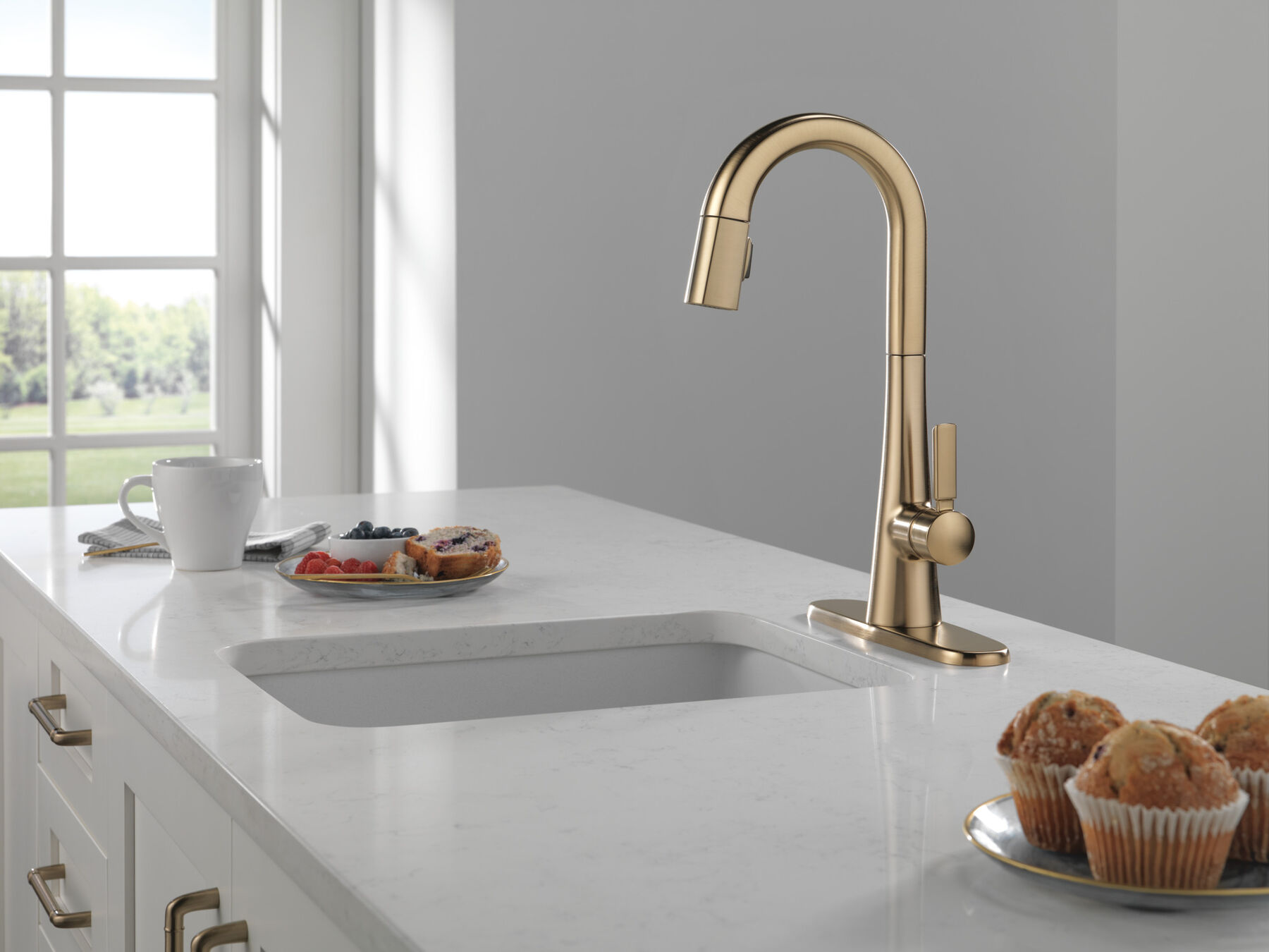 Single Handle Pull-Down Bar/Prep Faucet in Lumicoat® Champagne 