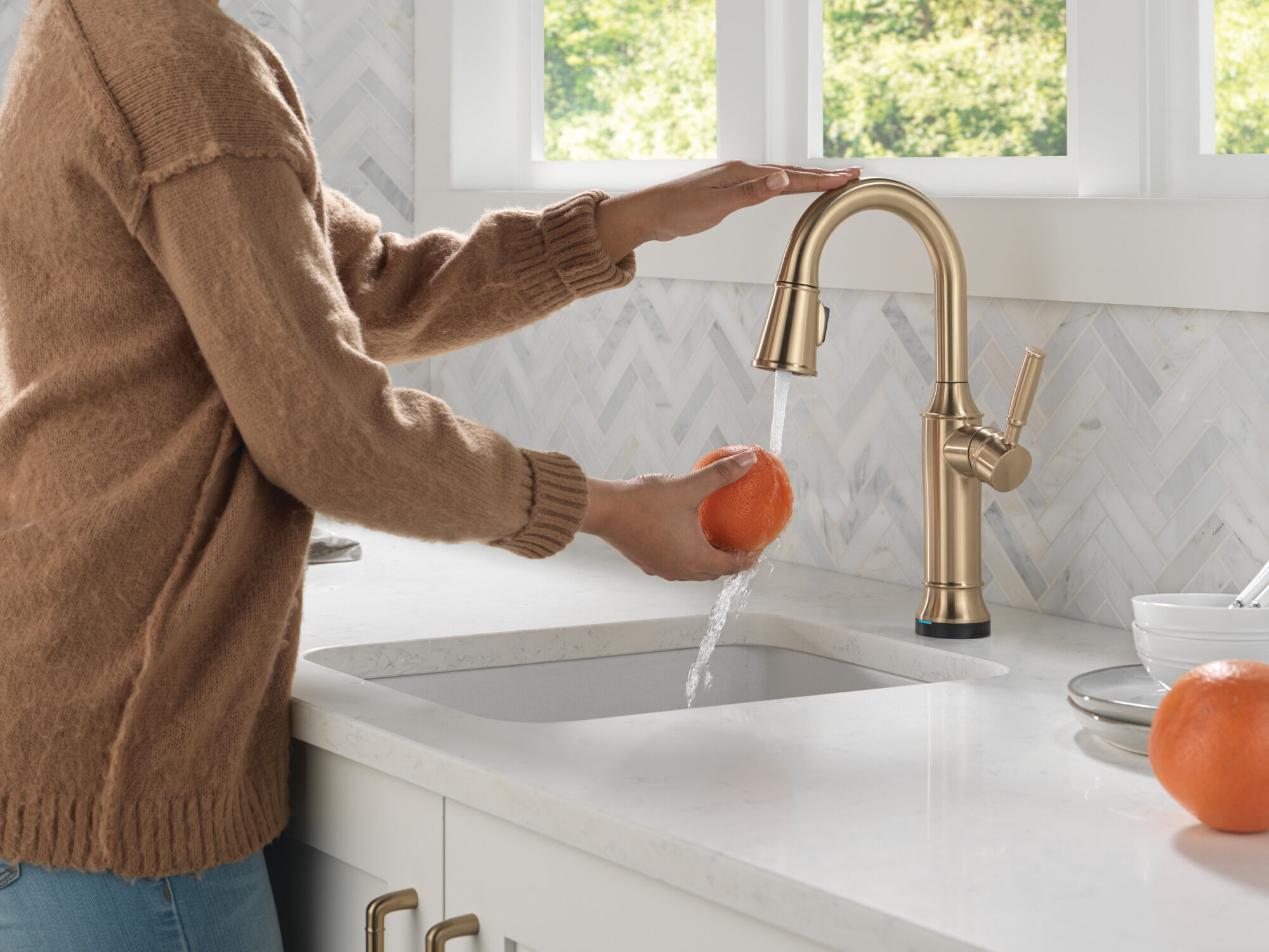 Touch2O® Bar / Prep Faucet with Touchless Technology in Lumicoat