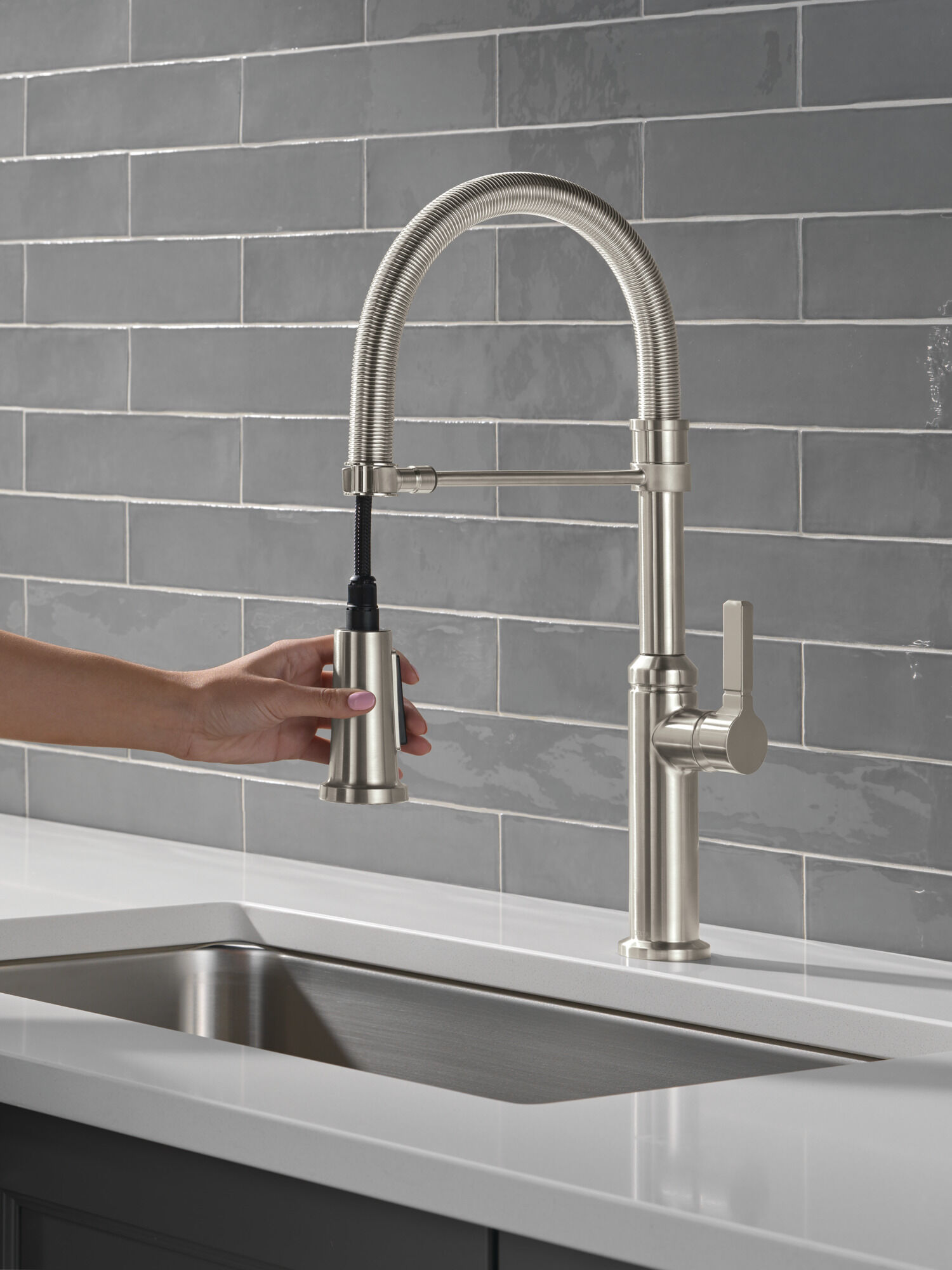 Single Handle Pull-Down Kitchen Faucet With Spring Spout in