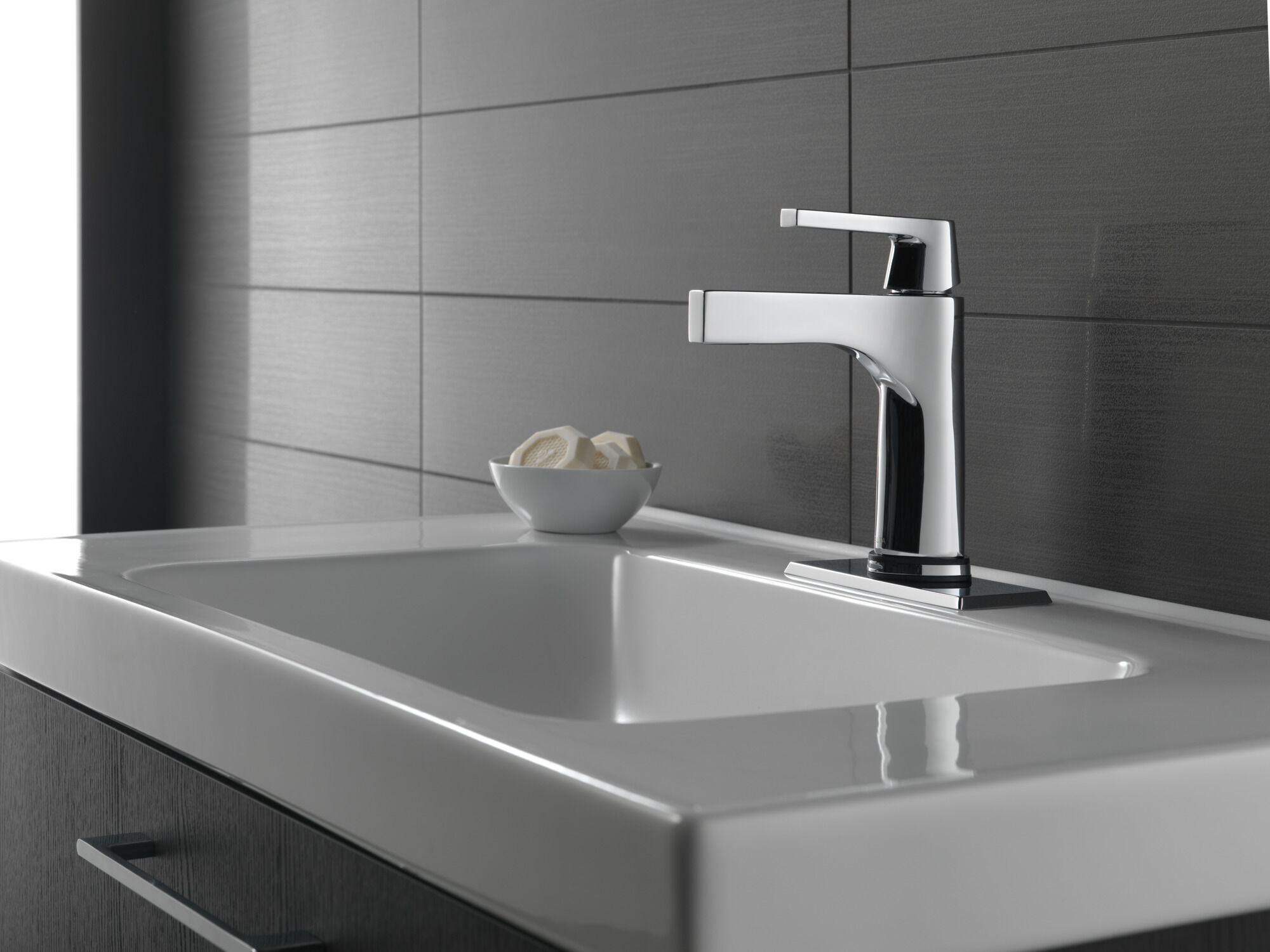 Touch2O® Bathroom Faucet with Touchless Technology in Chrome 574T