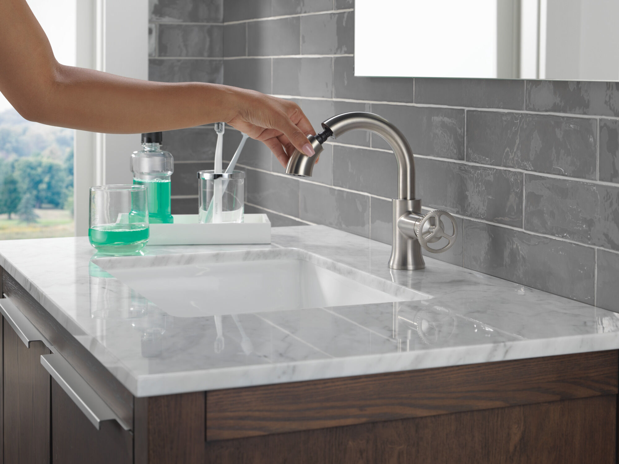Single Handle Pull-Down Bathroom Faucet in Stainless 558HAR-SSPD